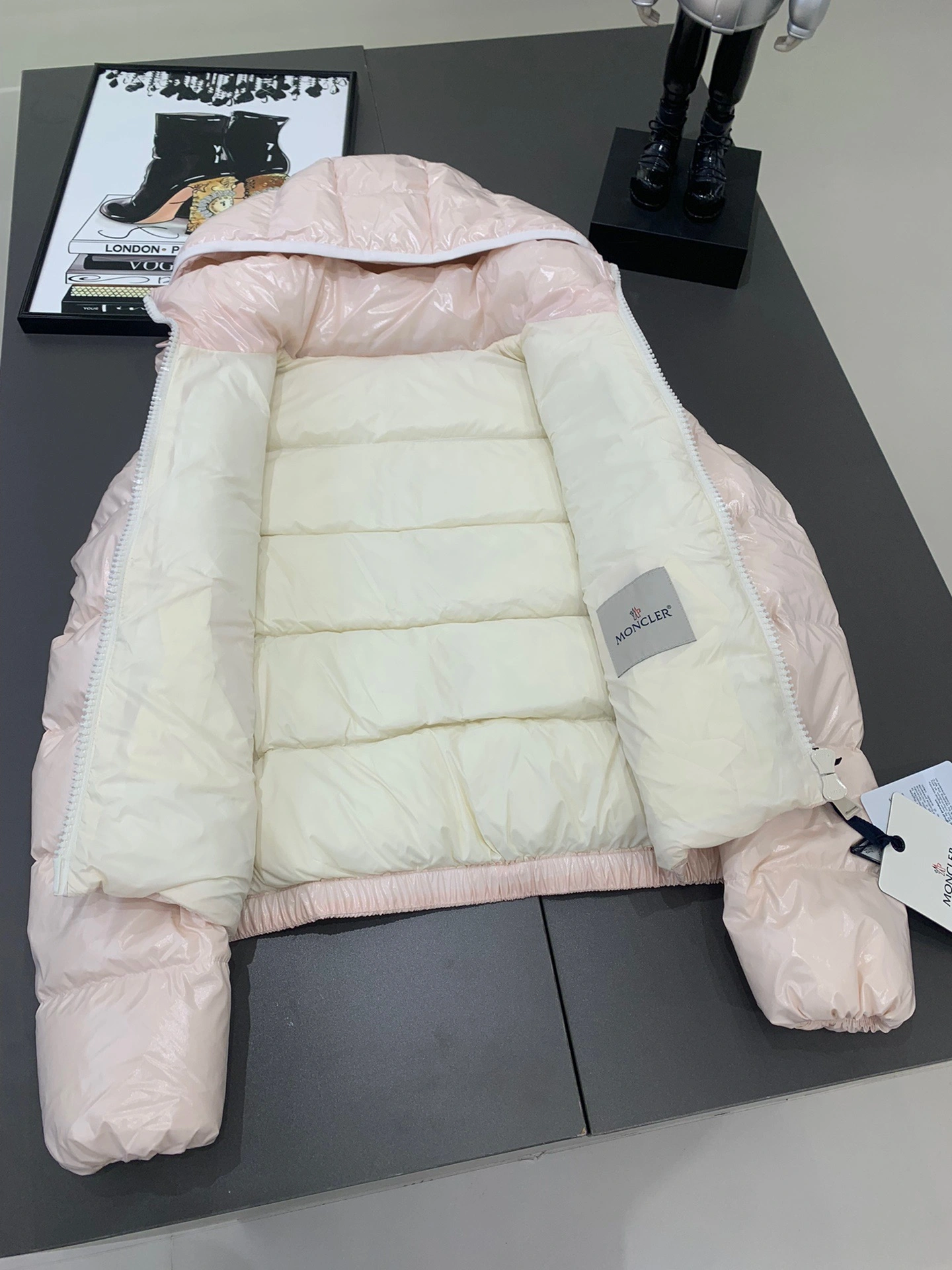 Soft Moncler Down Jackets 145891