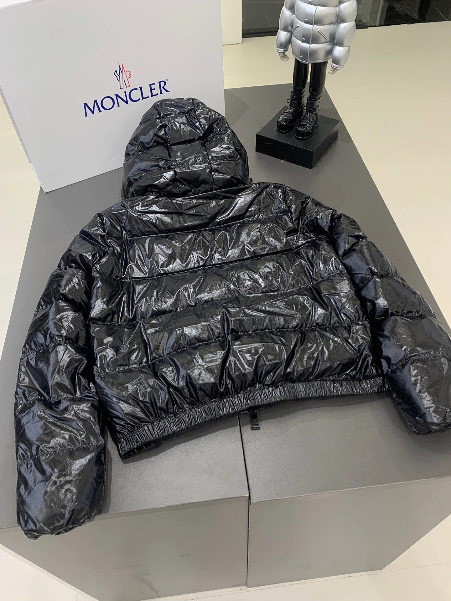 Packable Moncler Down Jackets 145890