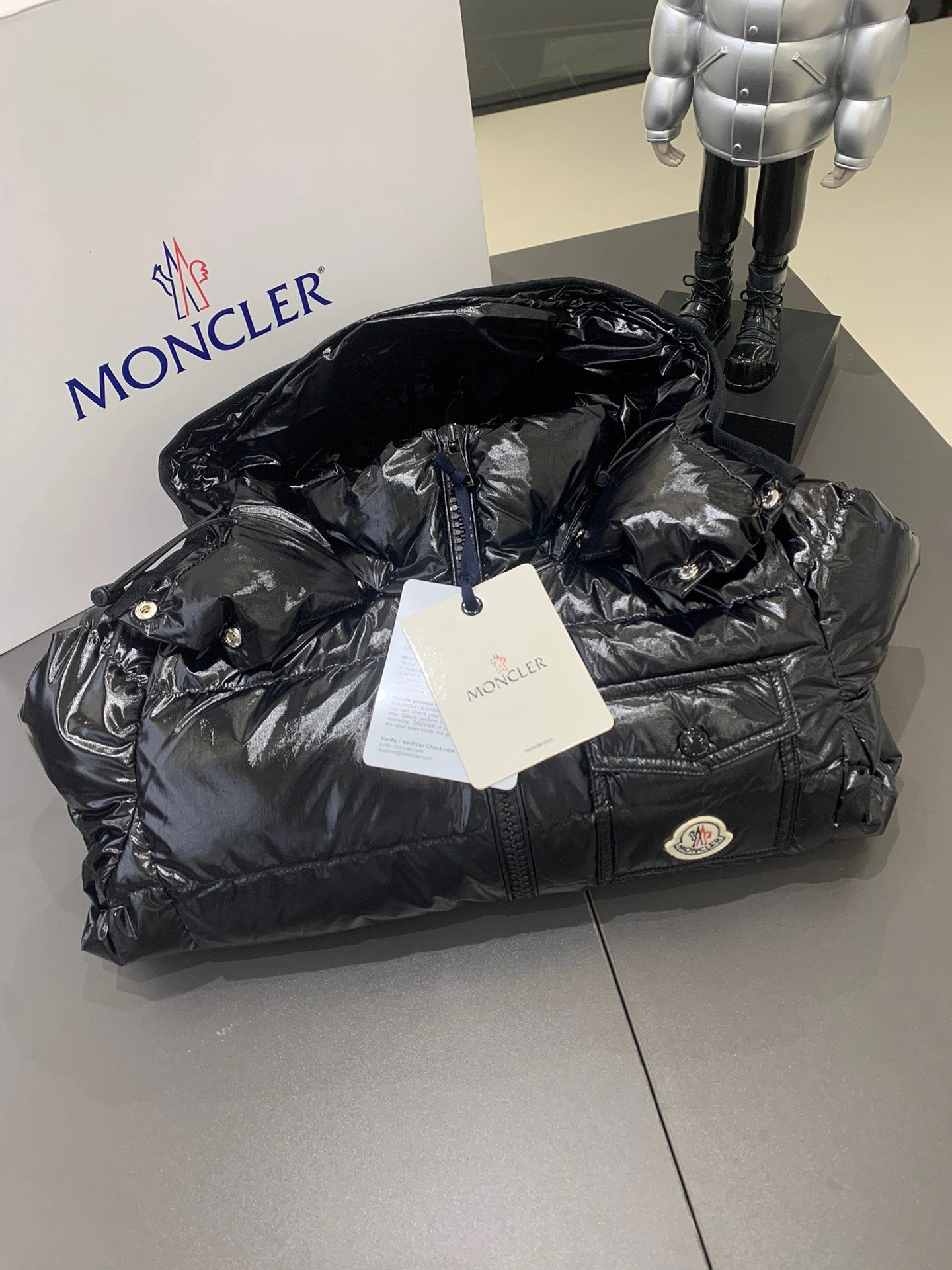Packable Moncler Down Jackets 145890