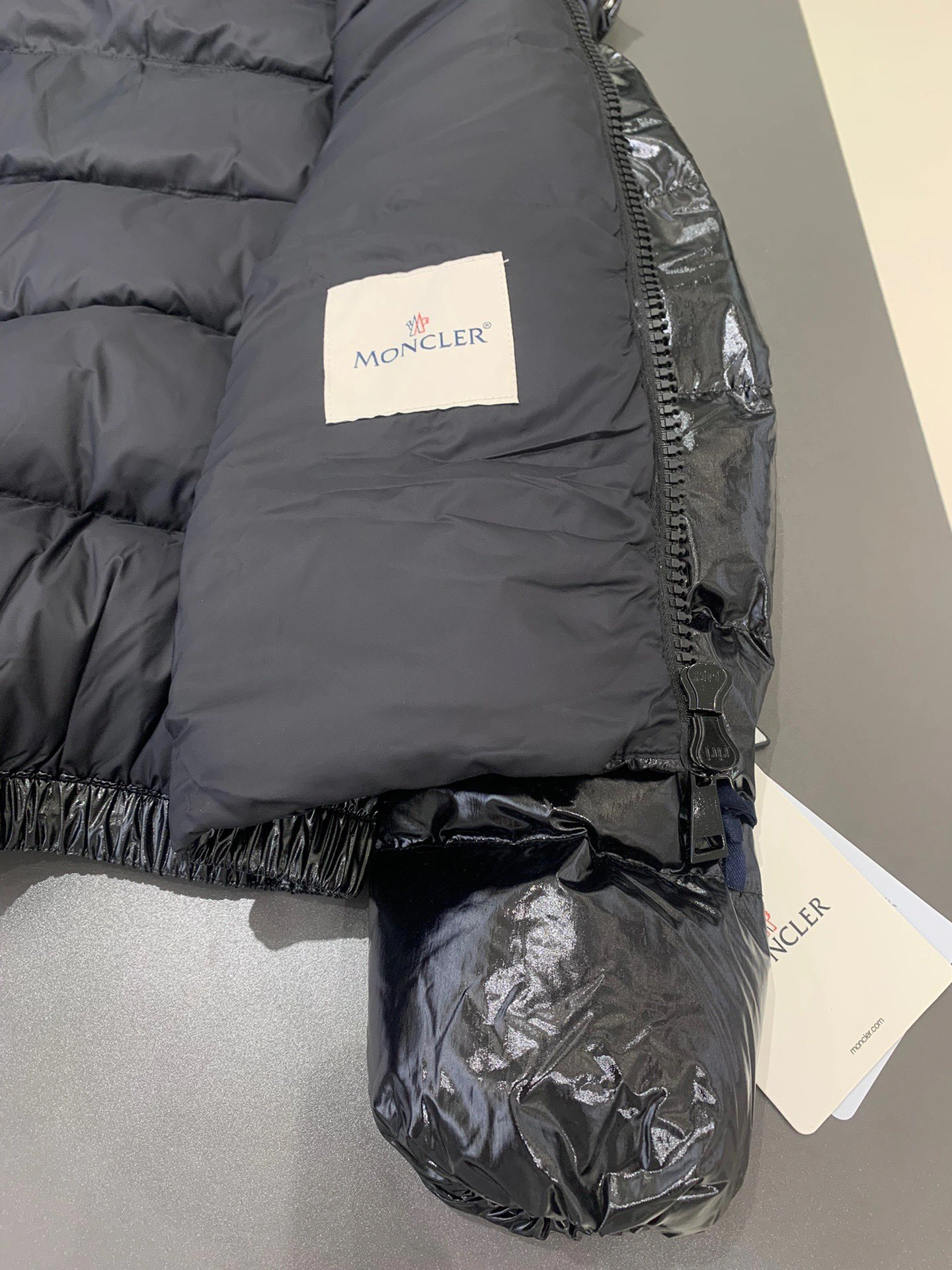 Packable Moncler Down Jackets 145890