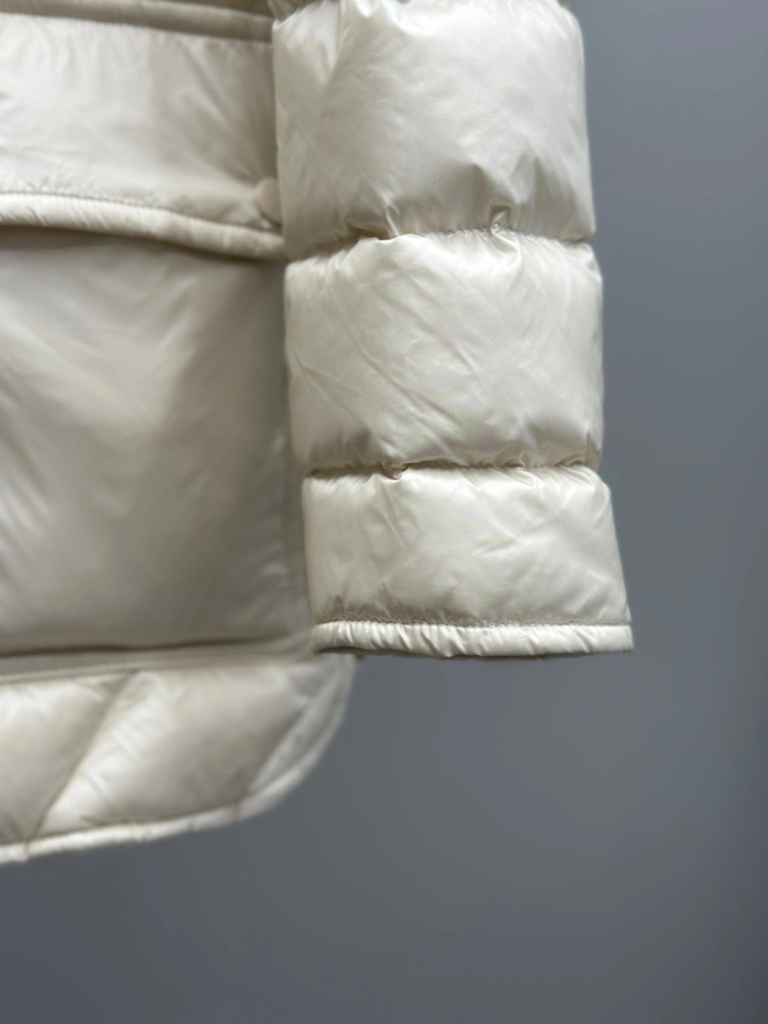 Trendsetting Moncler Down Jackets 145884