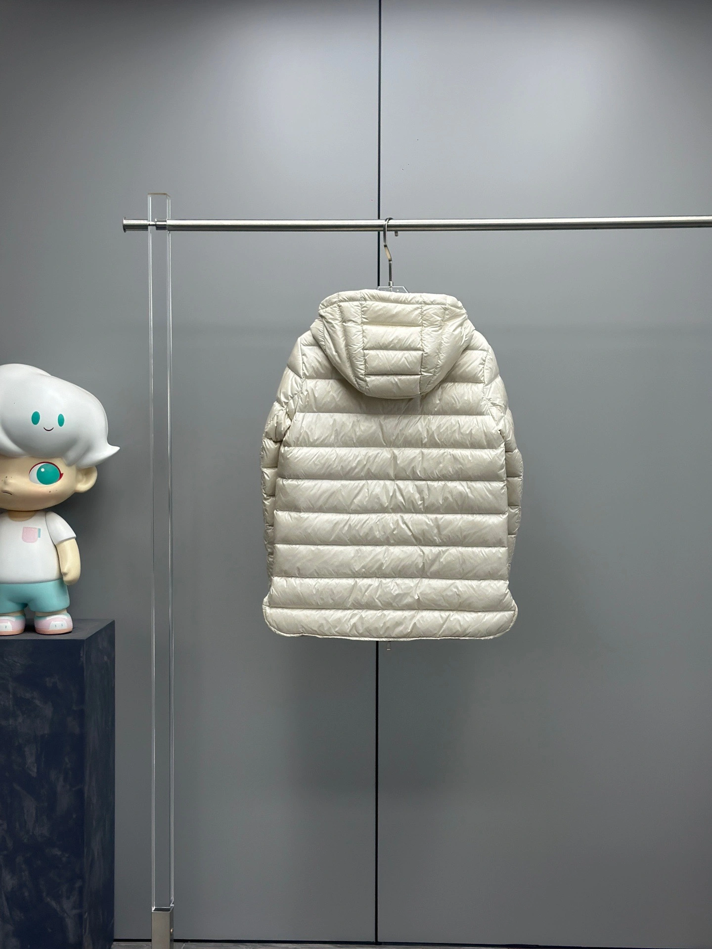 Trendsetting Moncler Down Jackets 145884