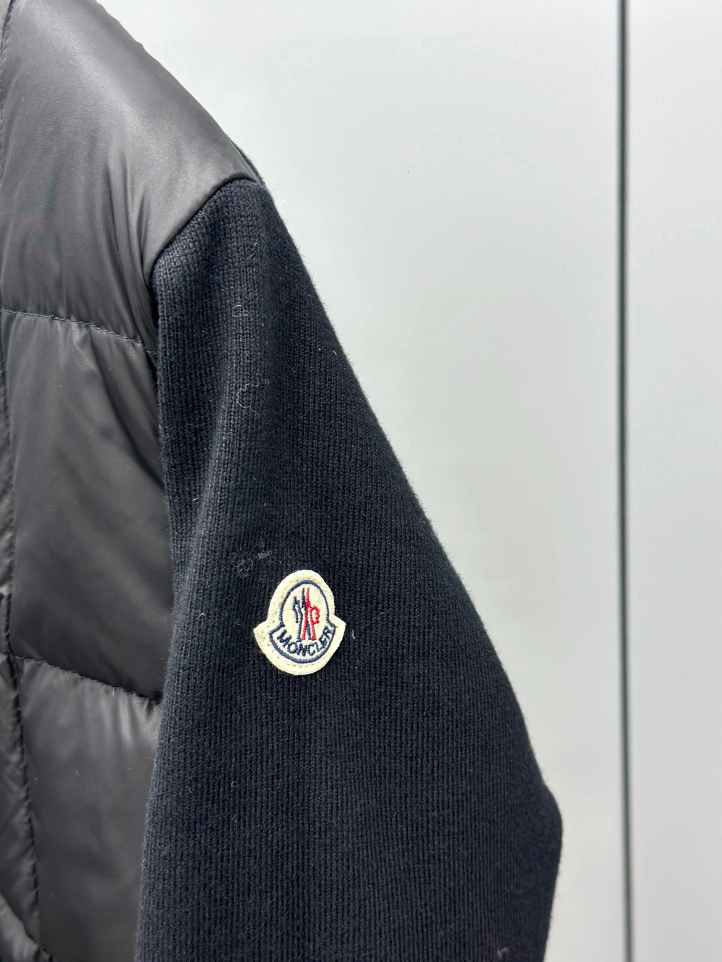 Moncler Down Jackets Bold 145886