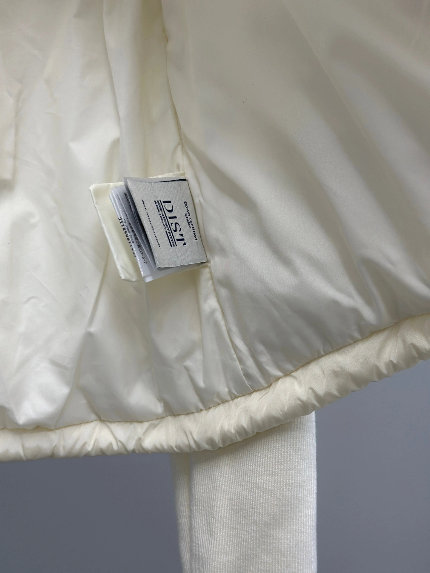 Seasonal Moncler Down Jackets 145888