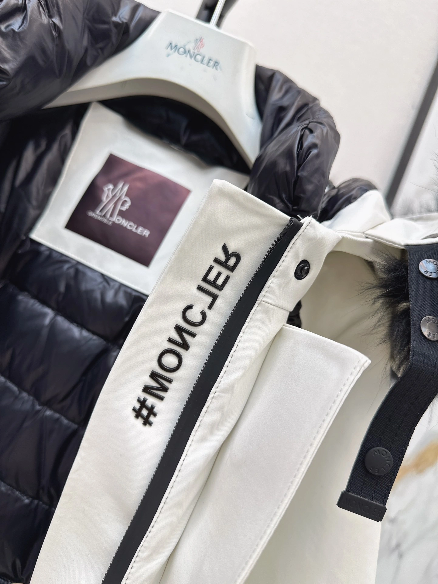 Original Moncler Down Jackets 145879