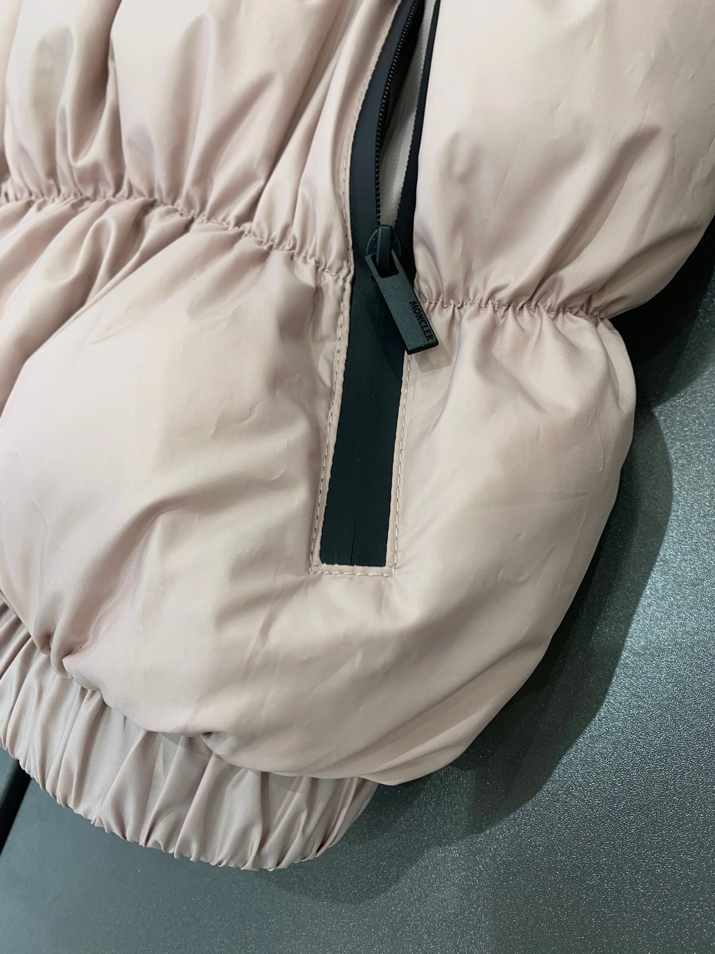 Moncler Down Jackets BestValue 145860