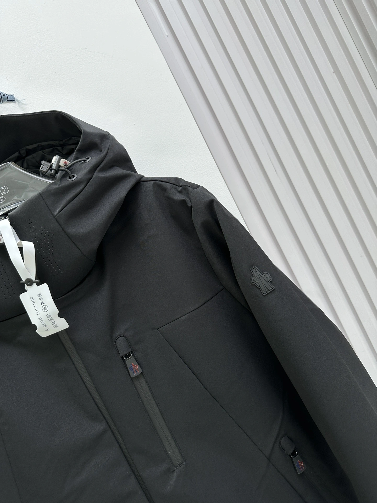 Moncler Down Jackets Timeless 145878