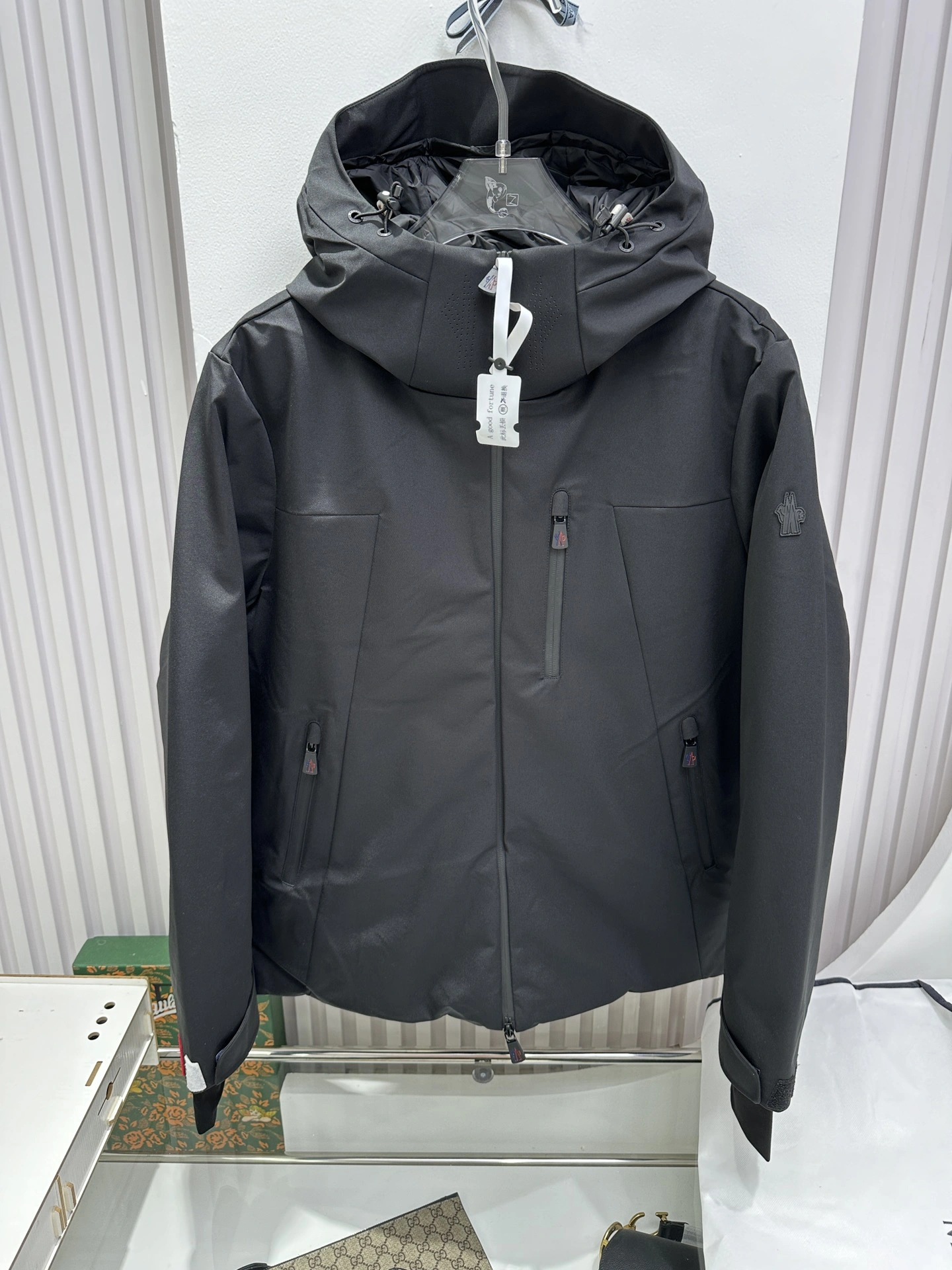 Moncler Down Jackets Timeless 145878