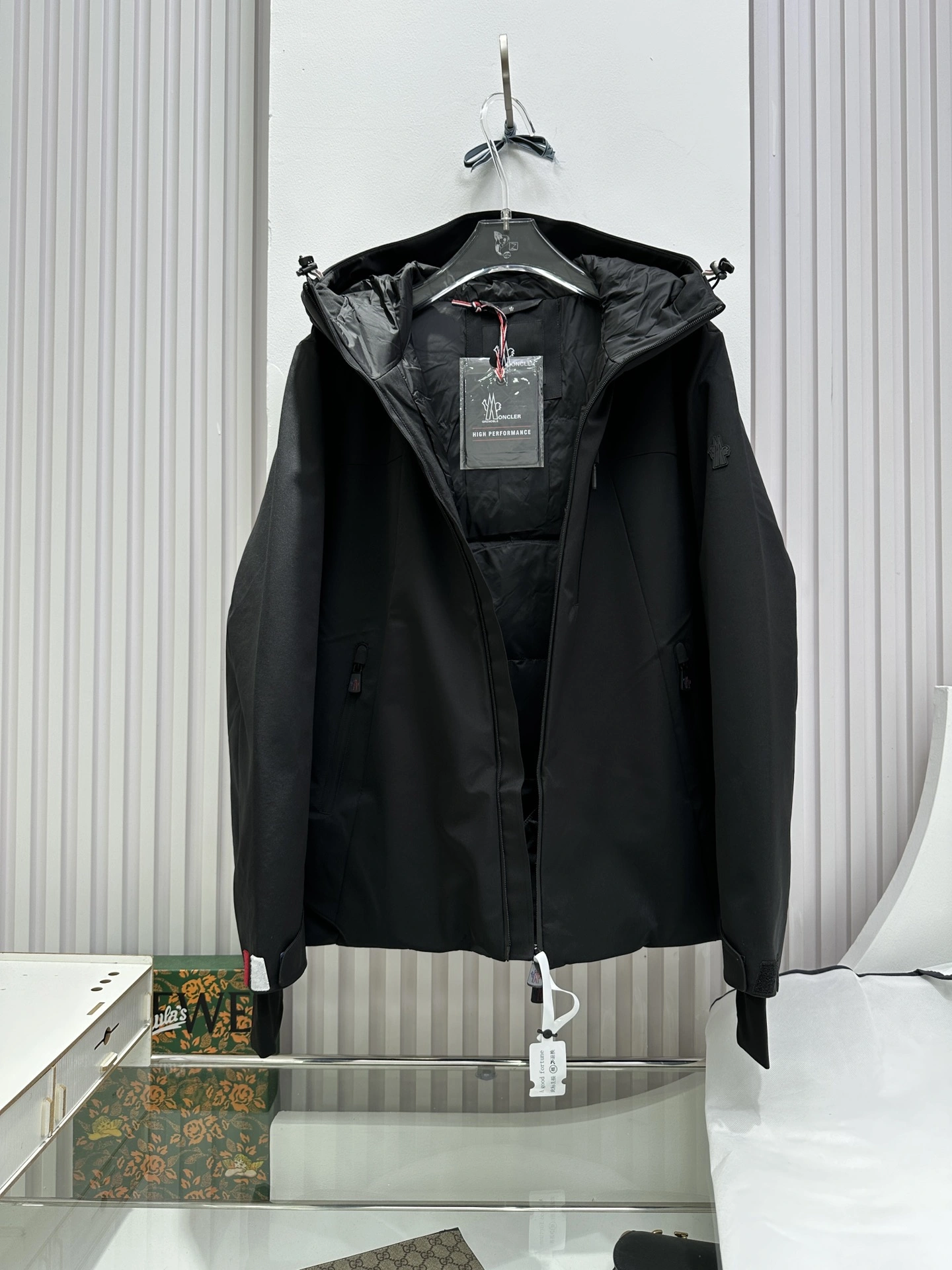 Moncler Down Jackets Timeless 145878