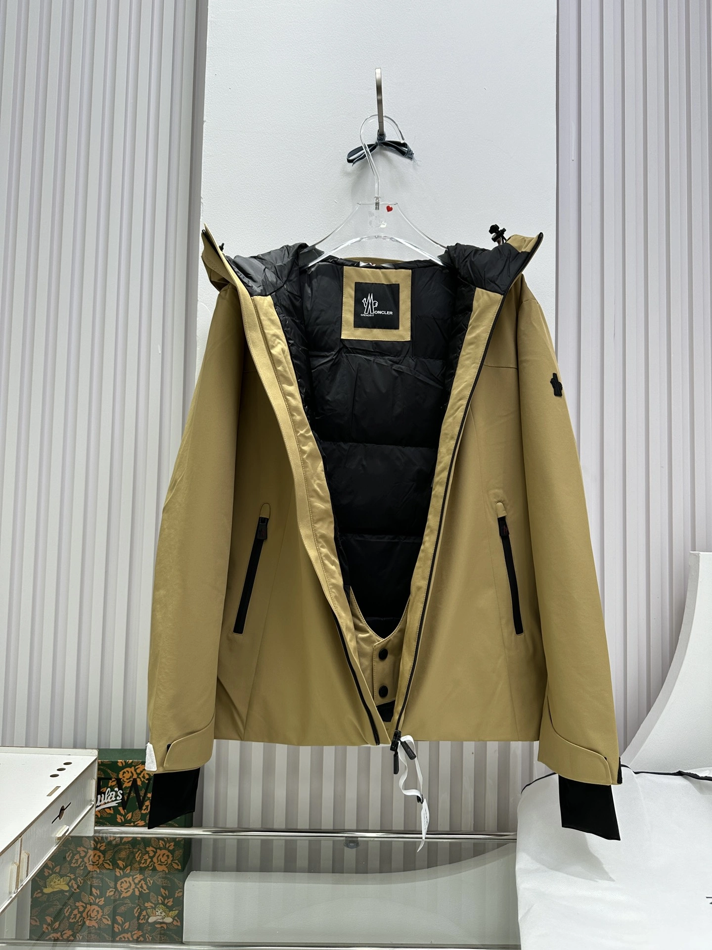 Youthful Moncler Down Jackets 145870