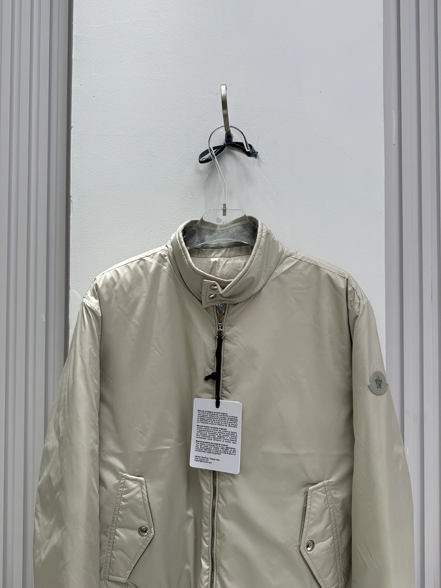 Moncler Down Jackets AllSeason 145883