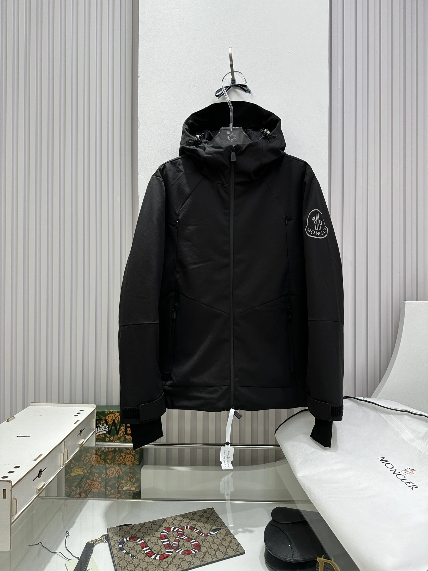 Moncler Down Jackets Comfortable 145868