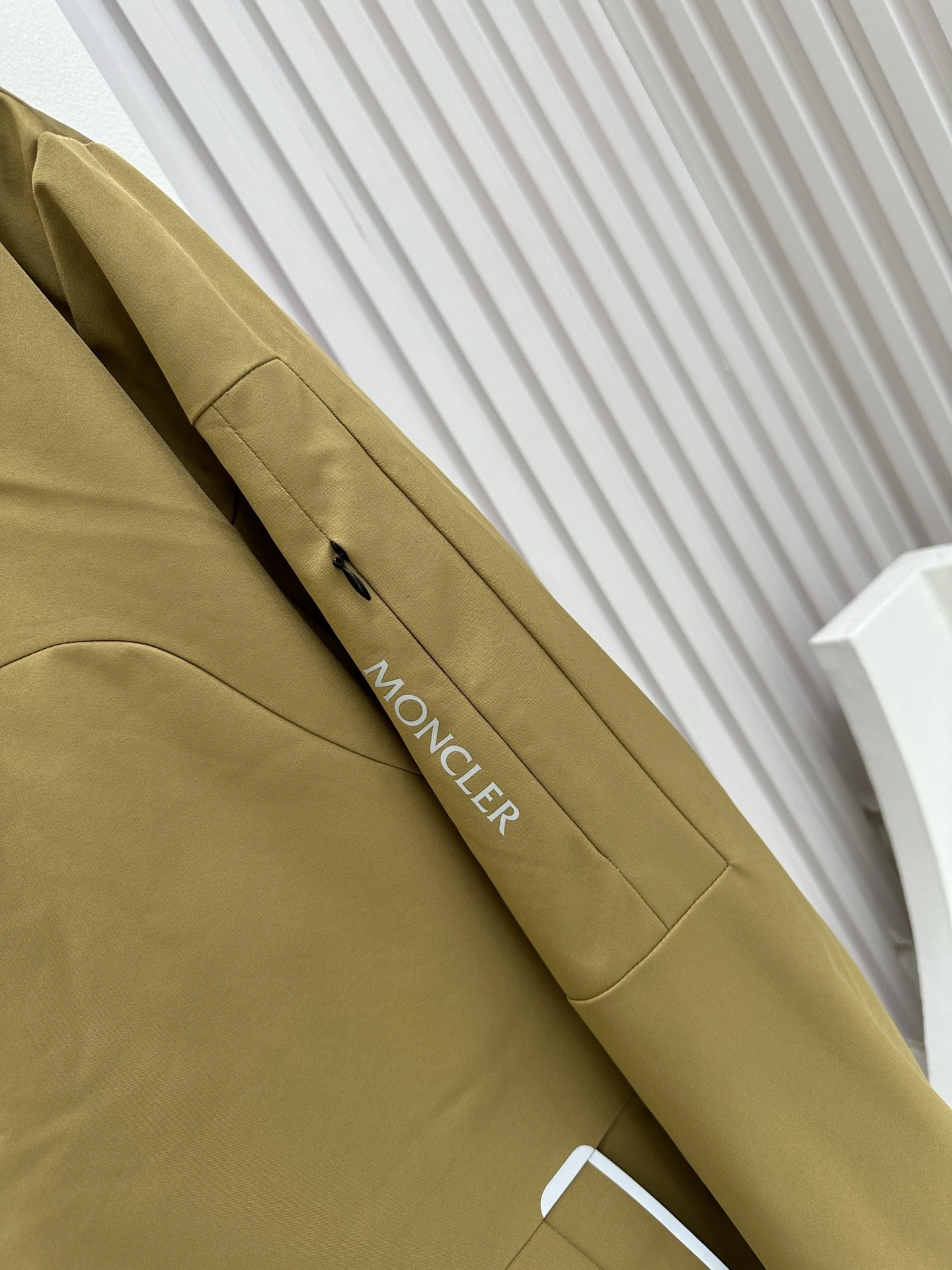 Moncler Down Jackets GoodFit 145869
