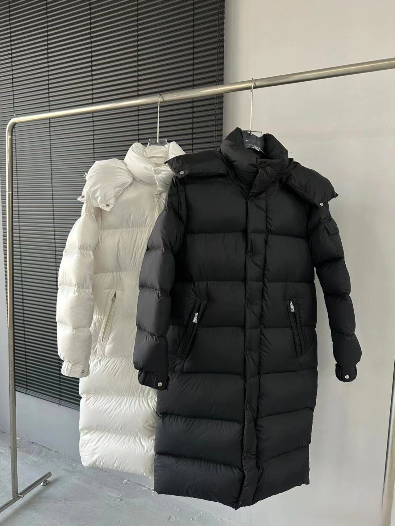 Moncler Down Jackets Practical 145862