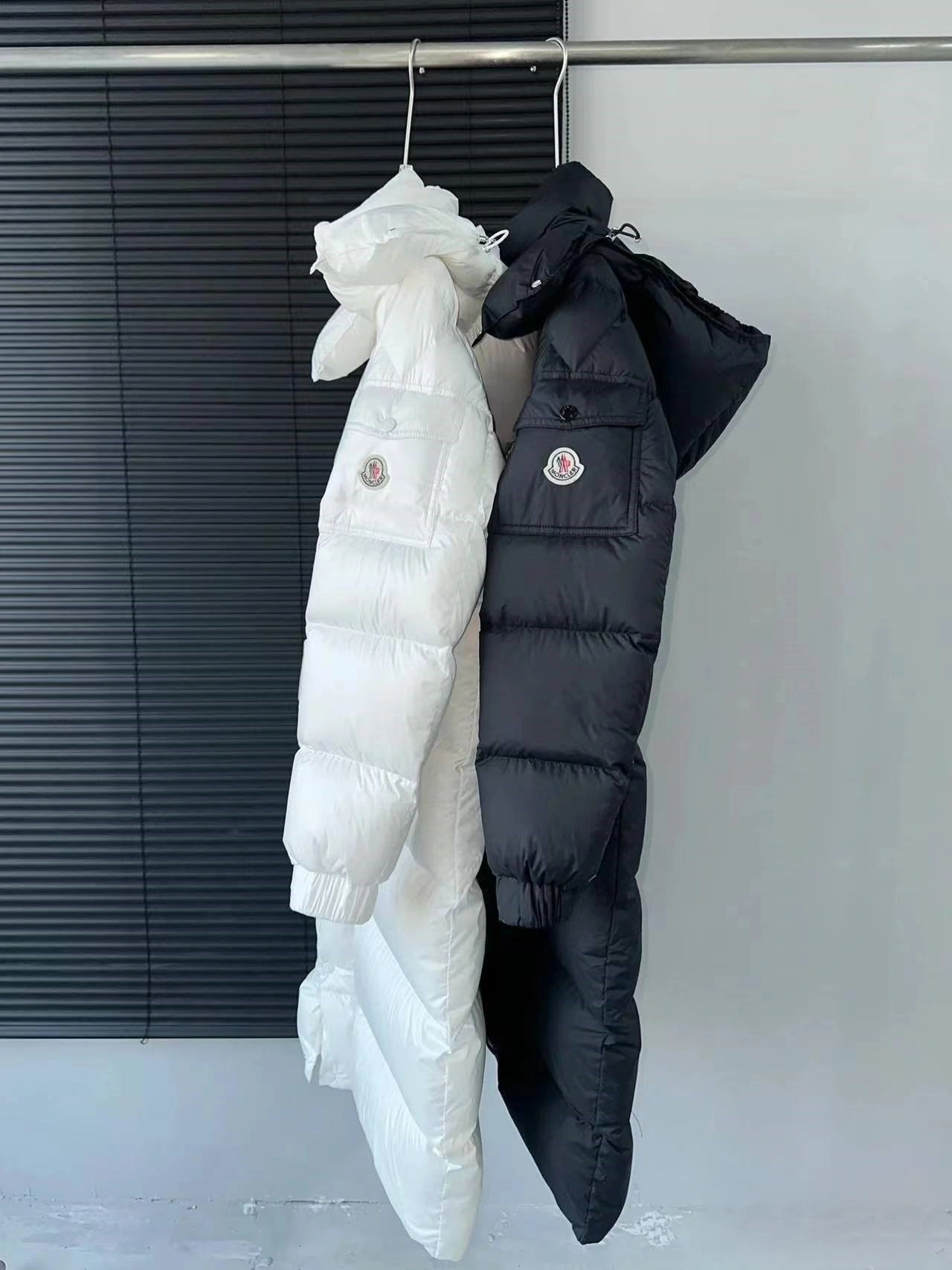 Moncler Down Jackets Practical 145862