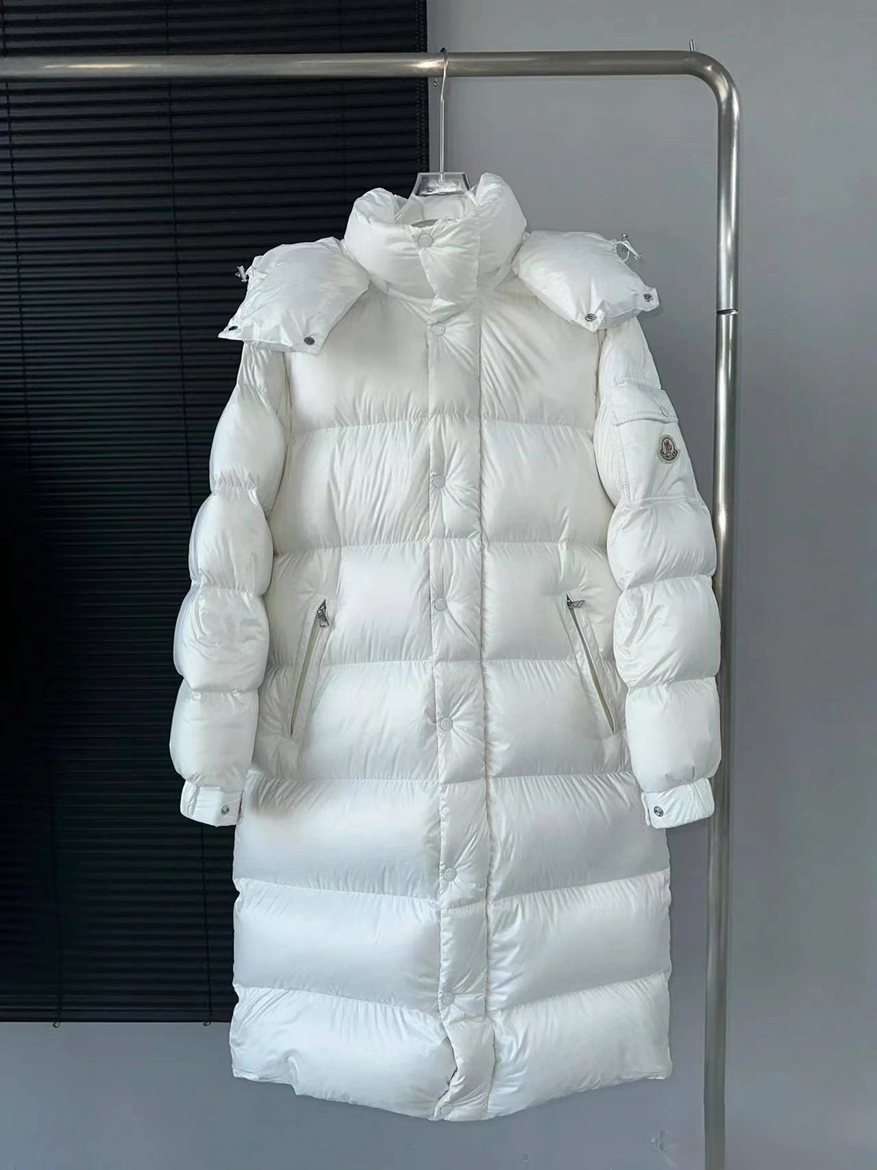 Moncler Down Jackets Practical 145862