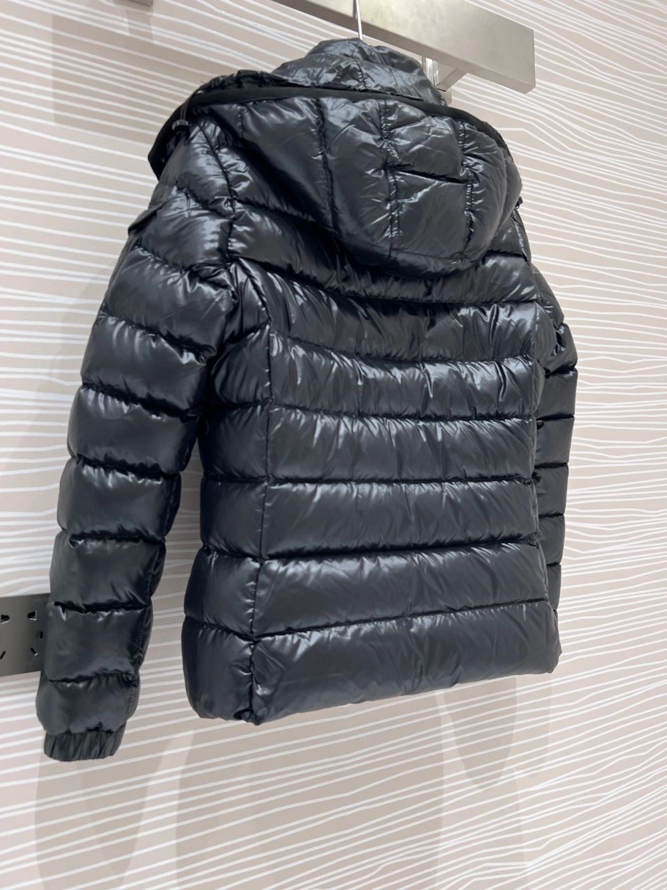 Moncler Down Jackets NewStyle 145873