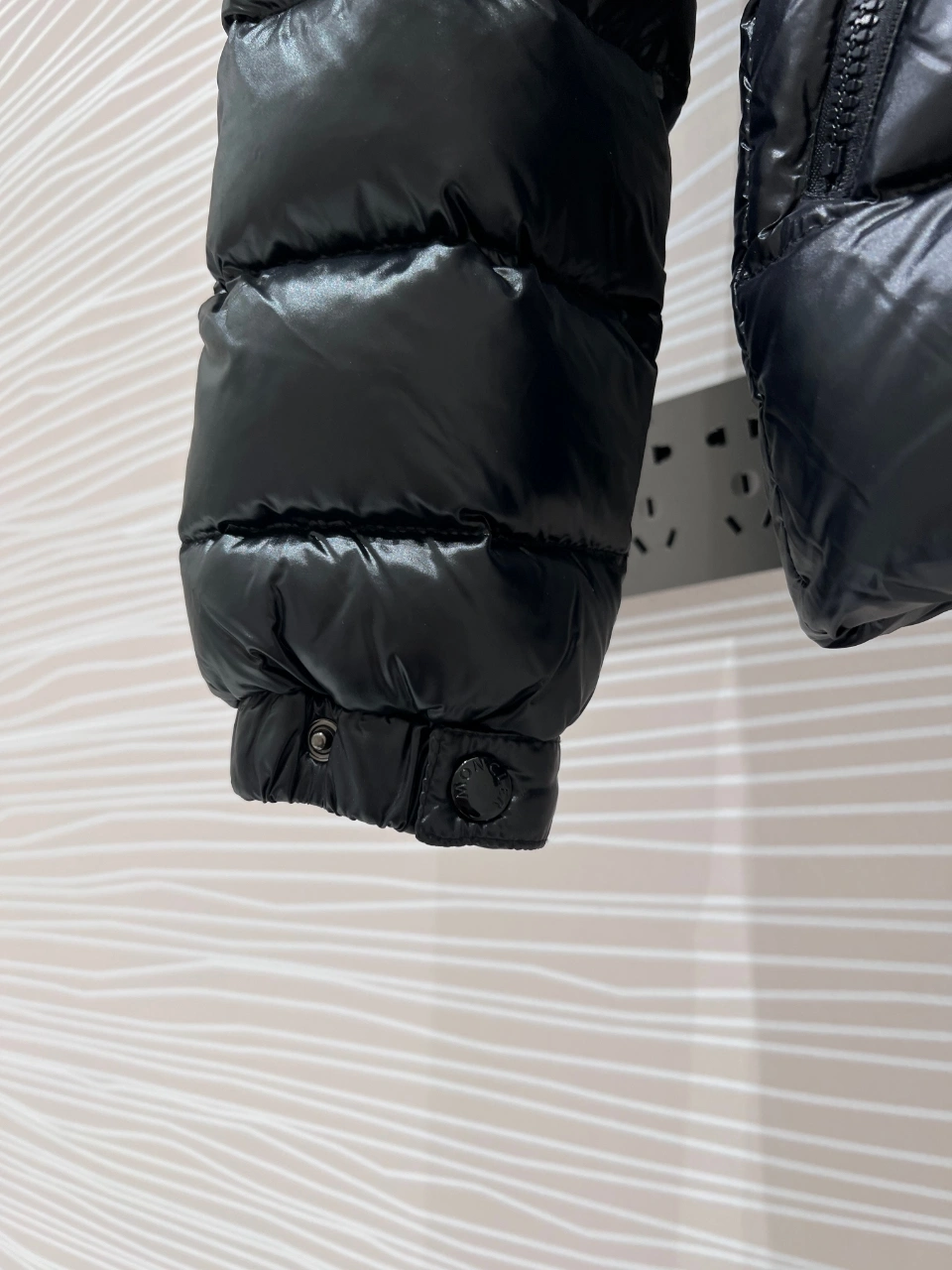 Moncler Down Jackets NewStyle 145873