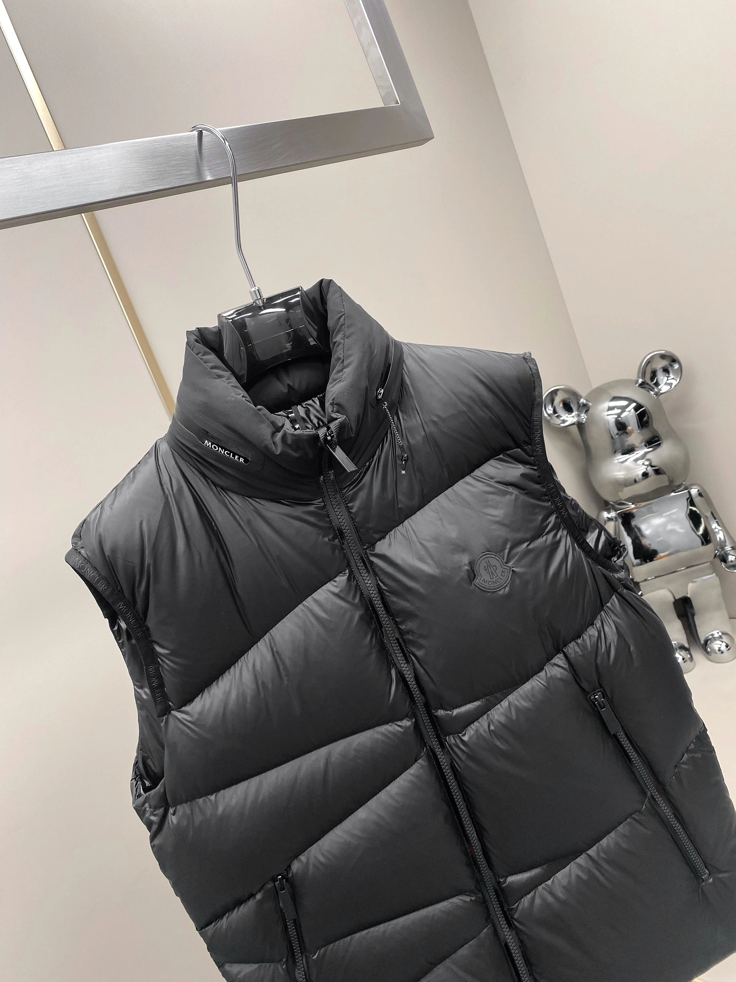 TechFriendly Moncler Down Jackets 145861
