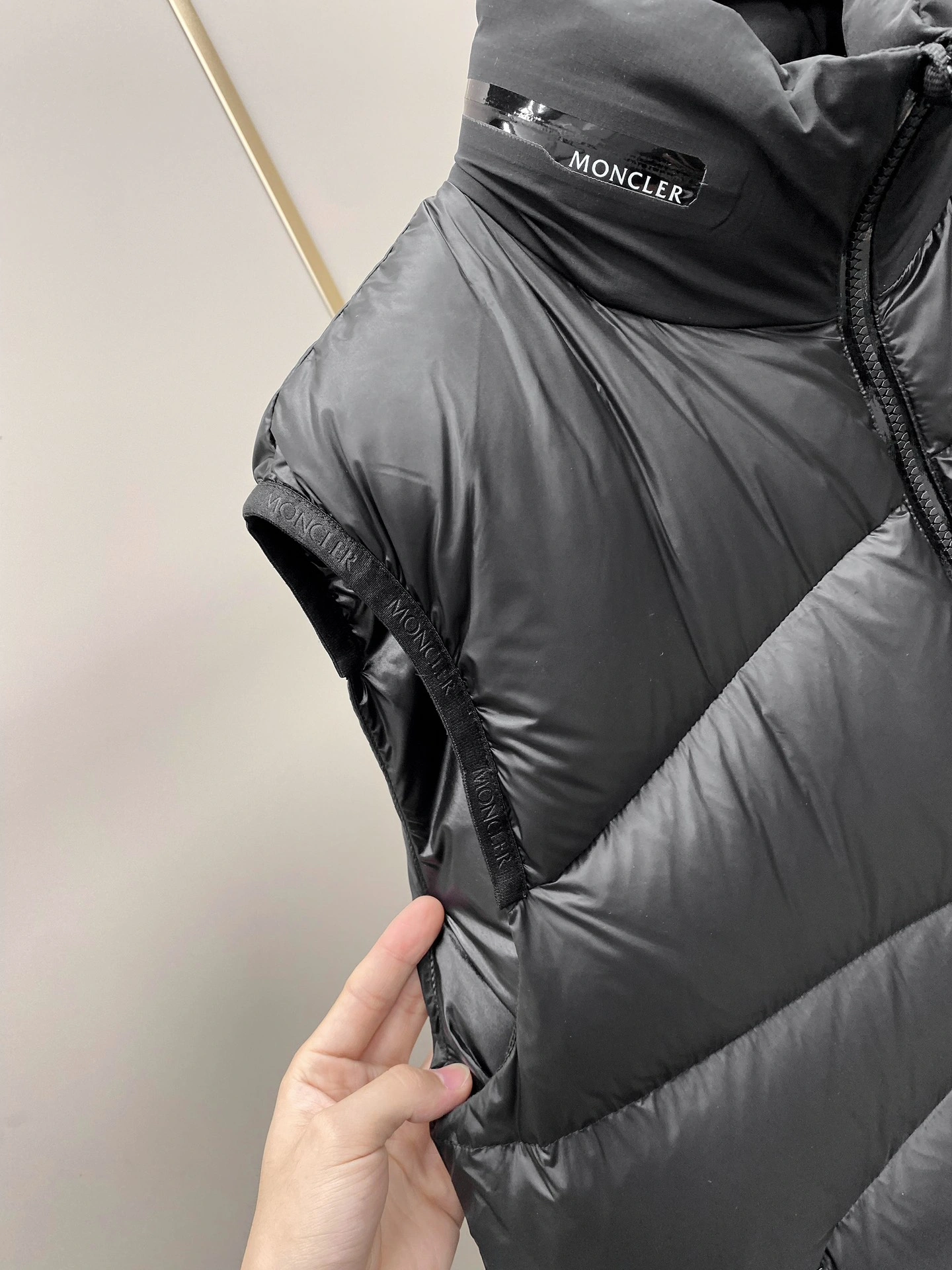 TechFriendly Moncler Down Jackets 145861