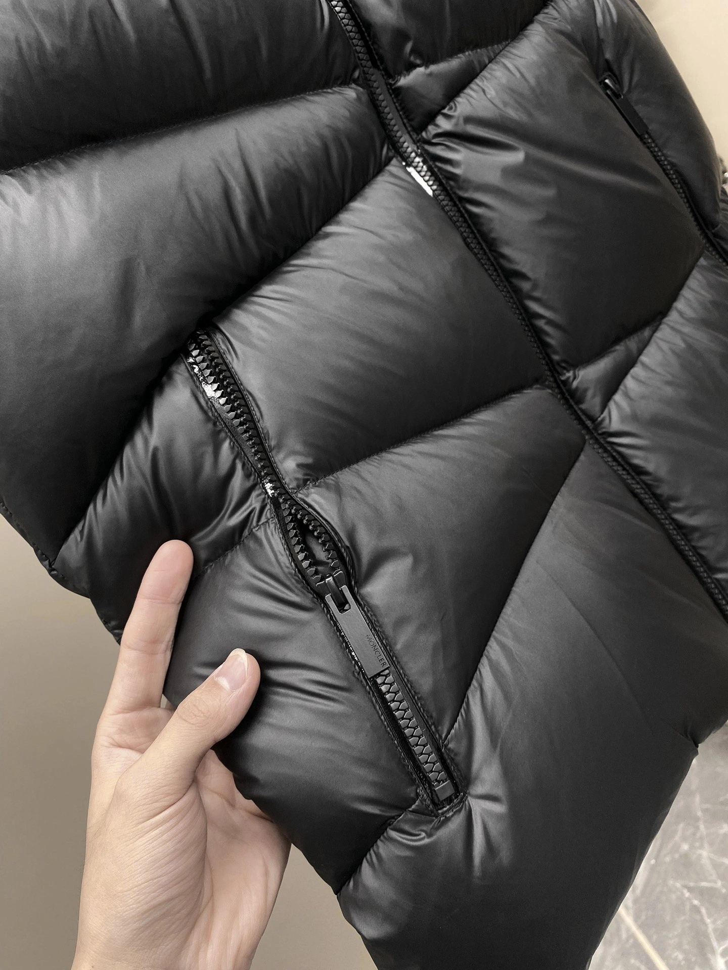 TechFriendly Moncler Down Jackets 145861