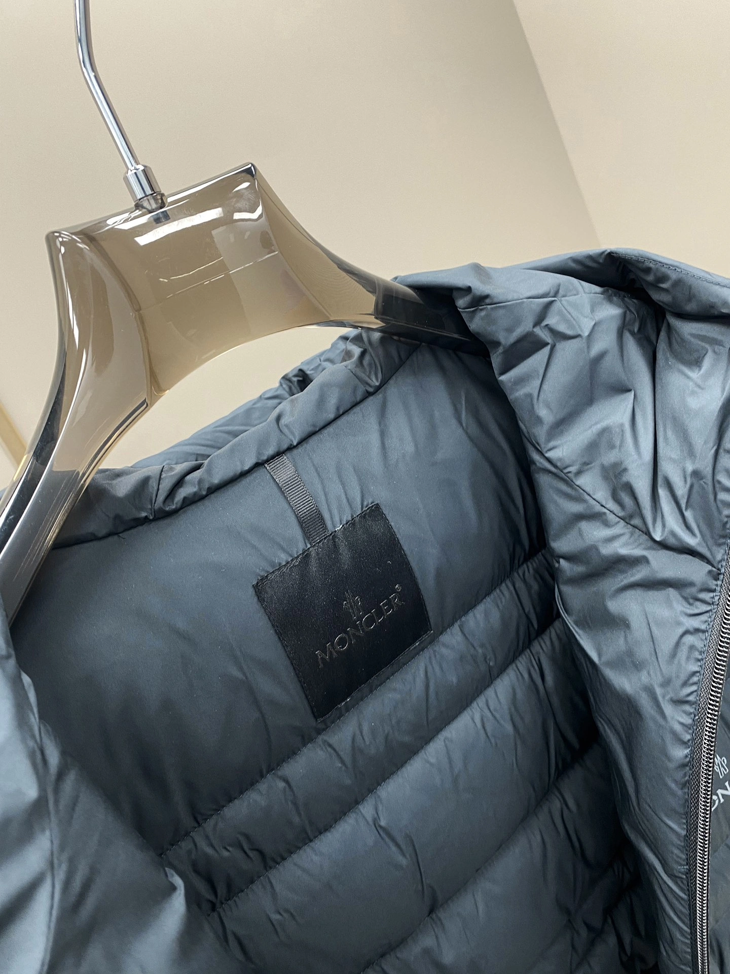 Moncler Down Jackets Colorful 145855