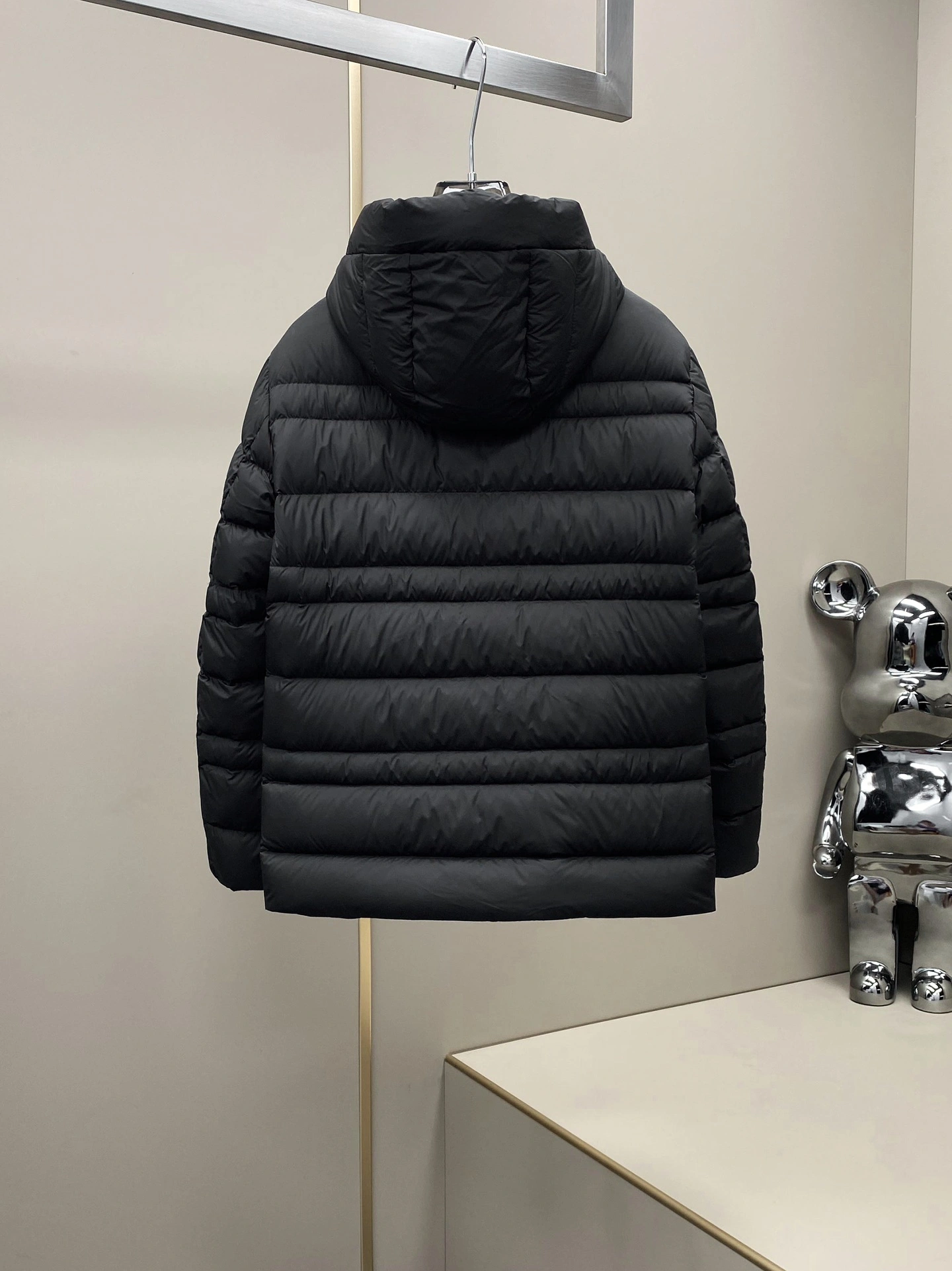 Moncler Down Jackets Stretchable 145853