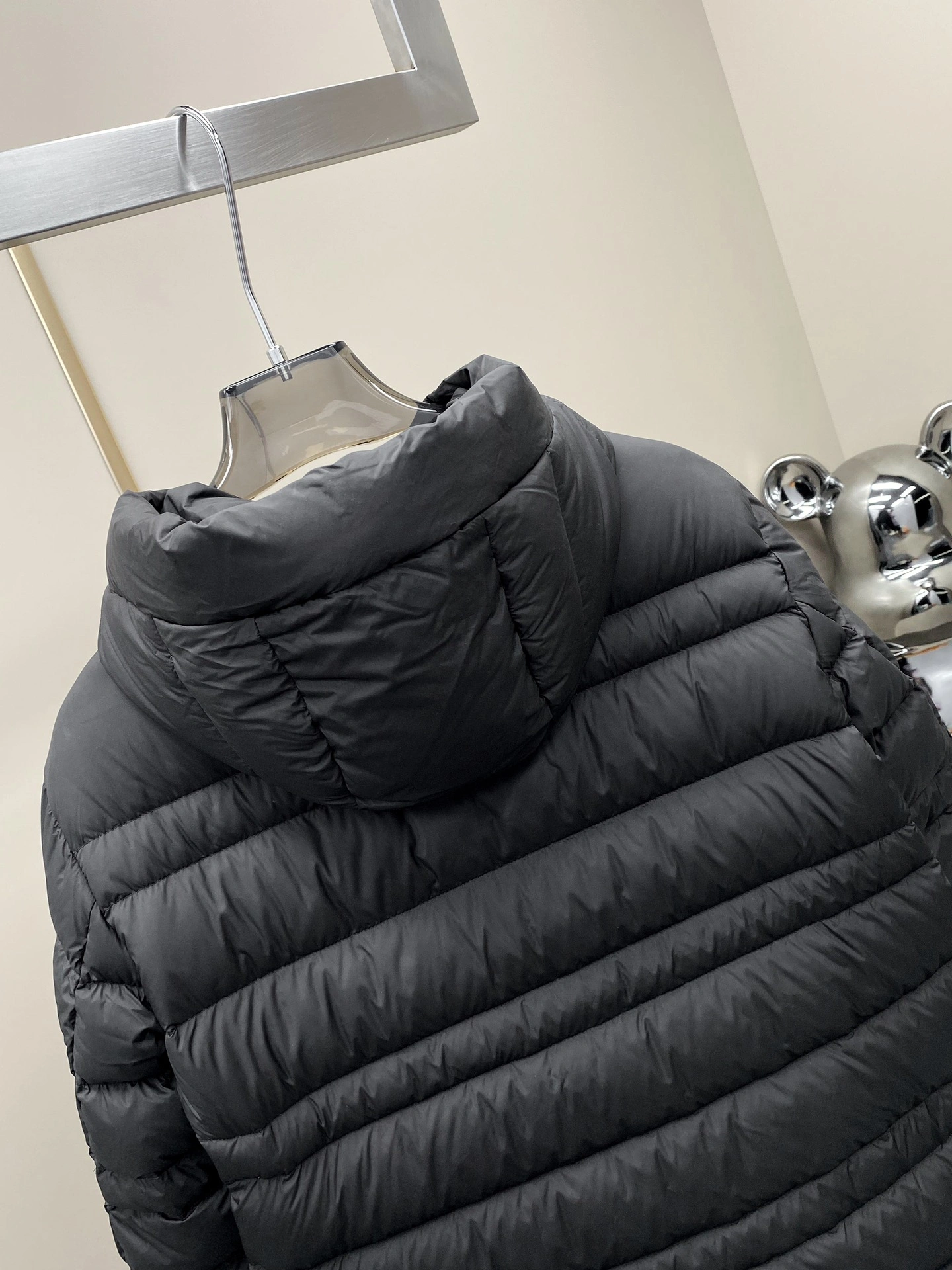 Moncler Down Jackets Stretchable 145853