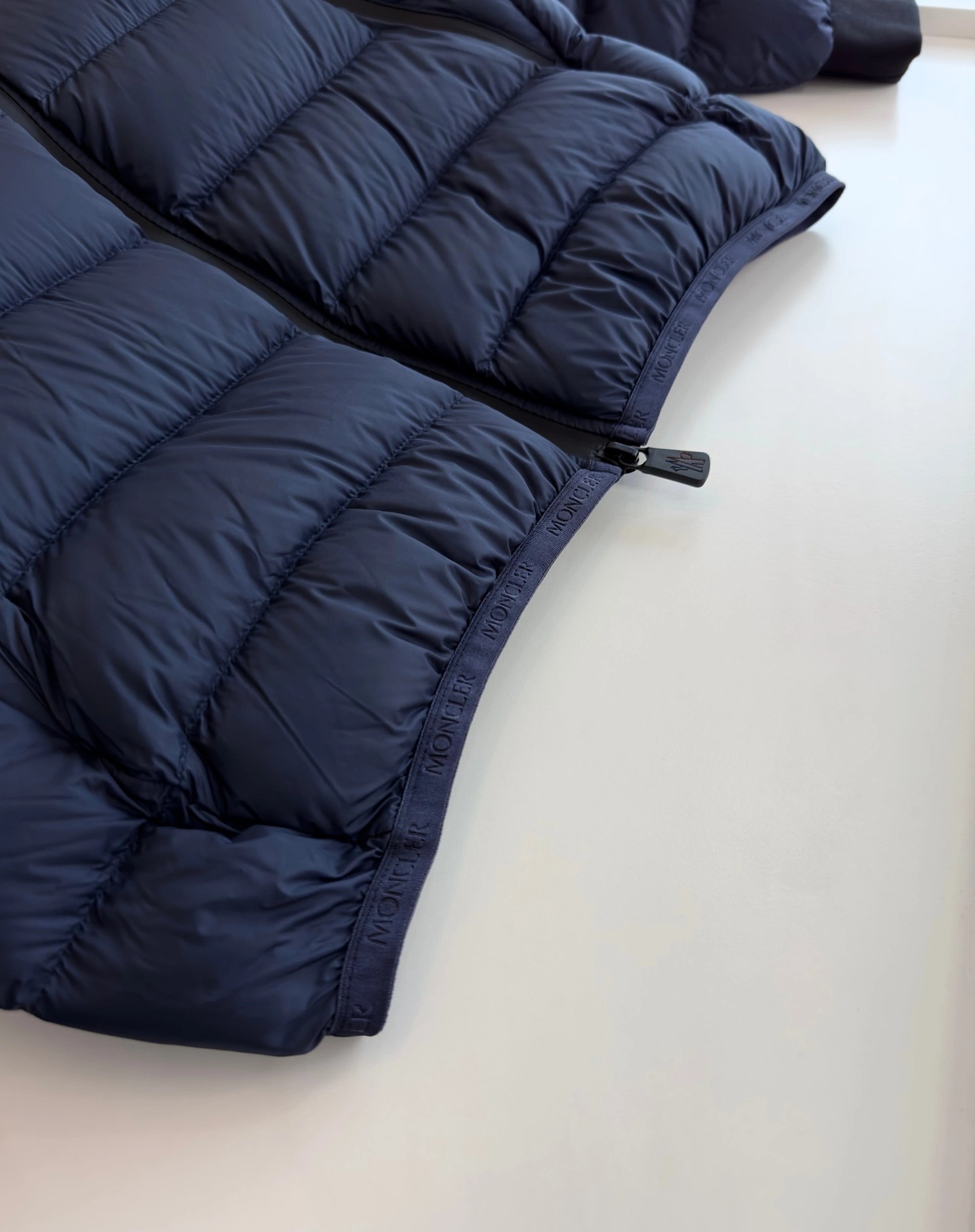 Moncler Down Jackets RelaxedFit 145851