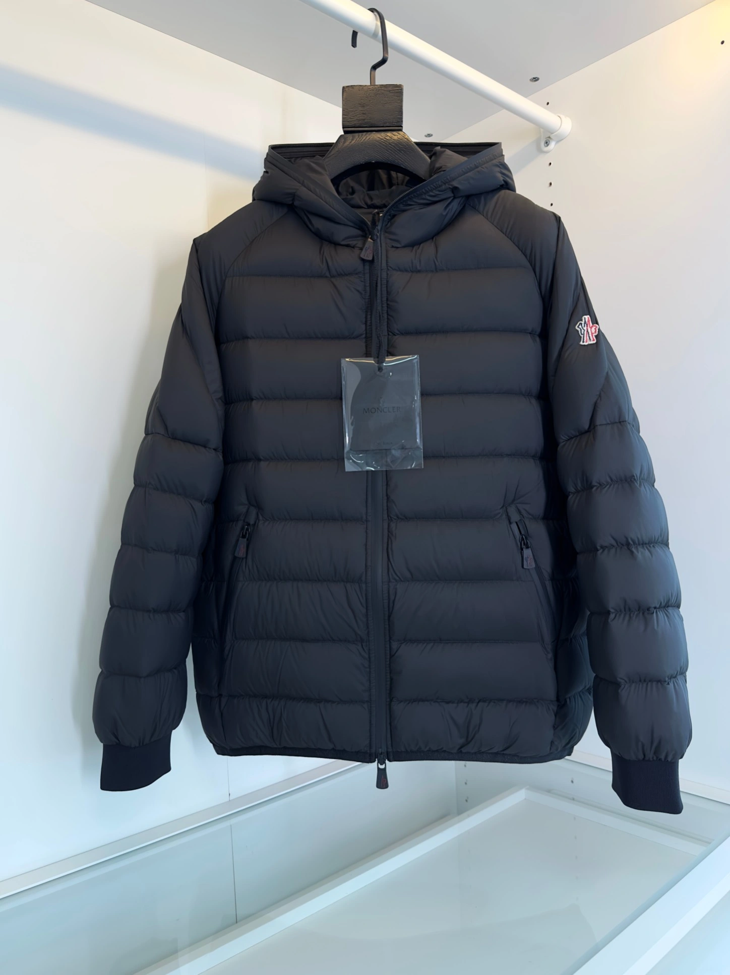Moncler Down Jackets FlexibleFit 145850
