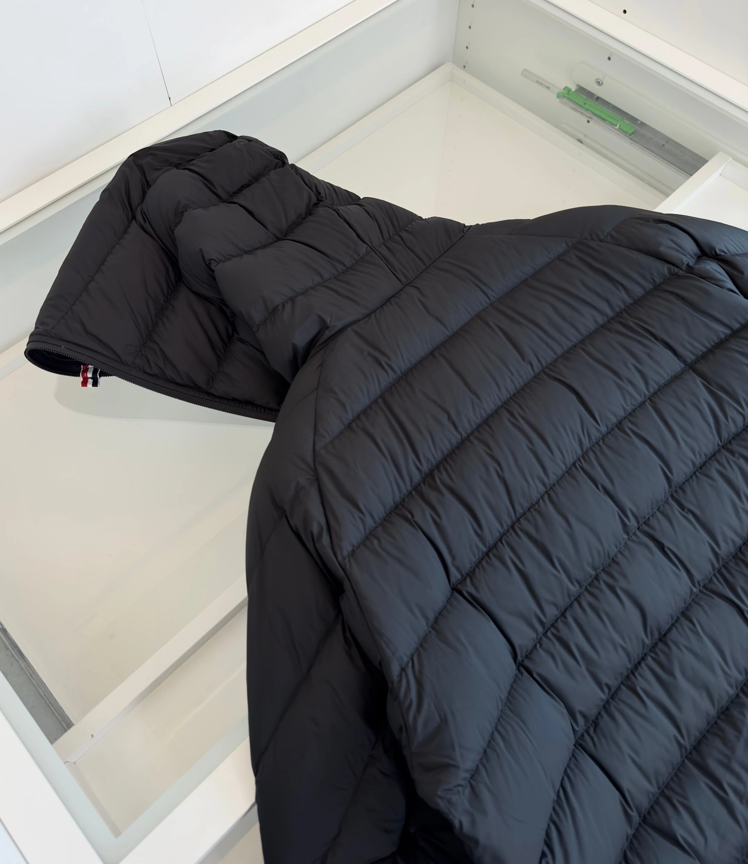 Moncler Down Jackets FlexibleFit 145850