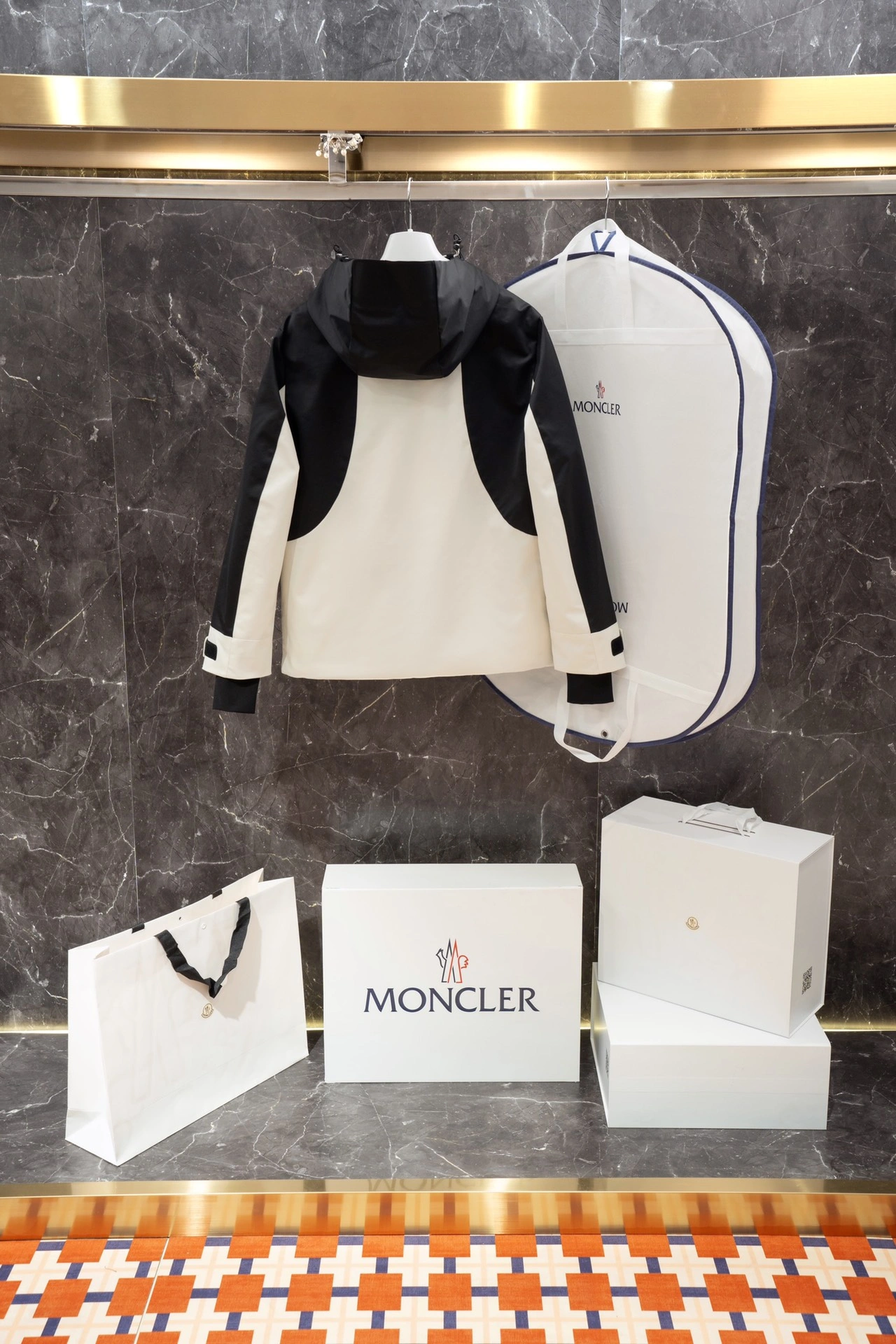 Moncler Down Jackets Modern 145849