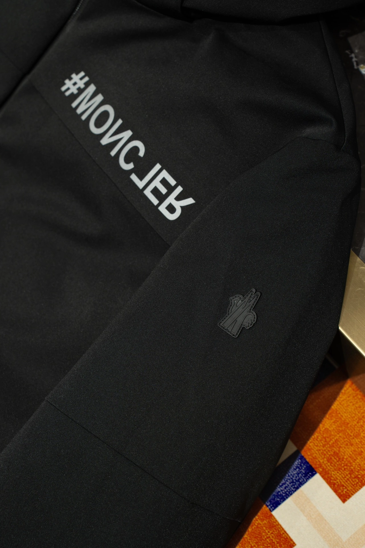 Bright Moncler Down Jackets 145844