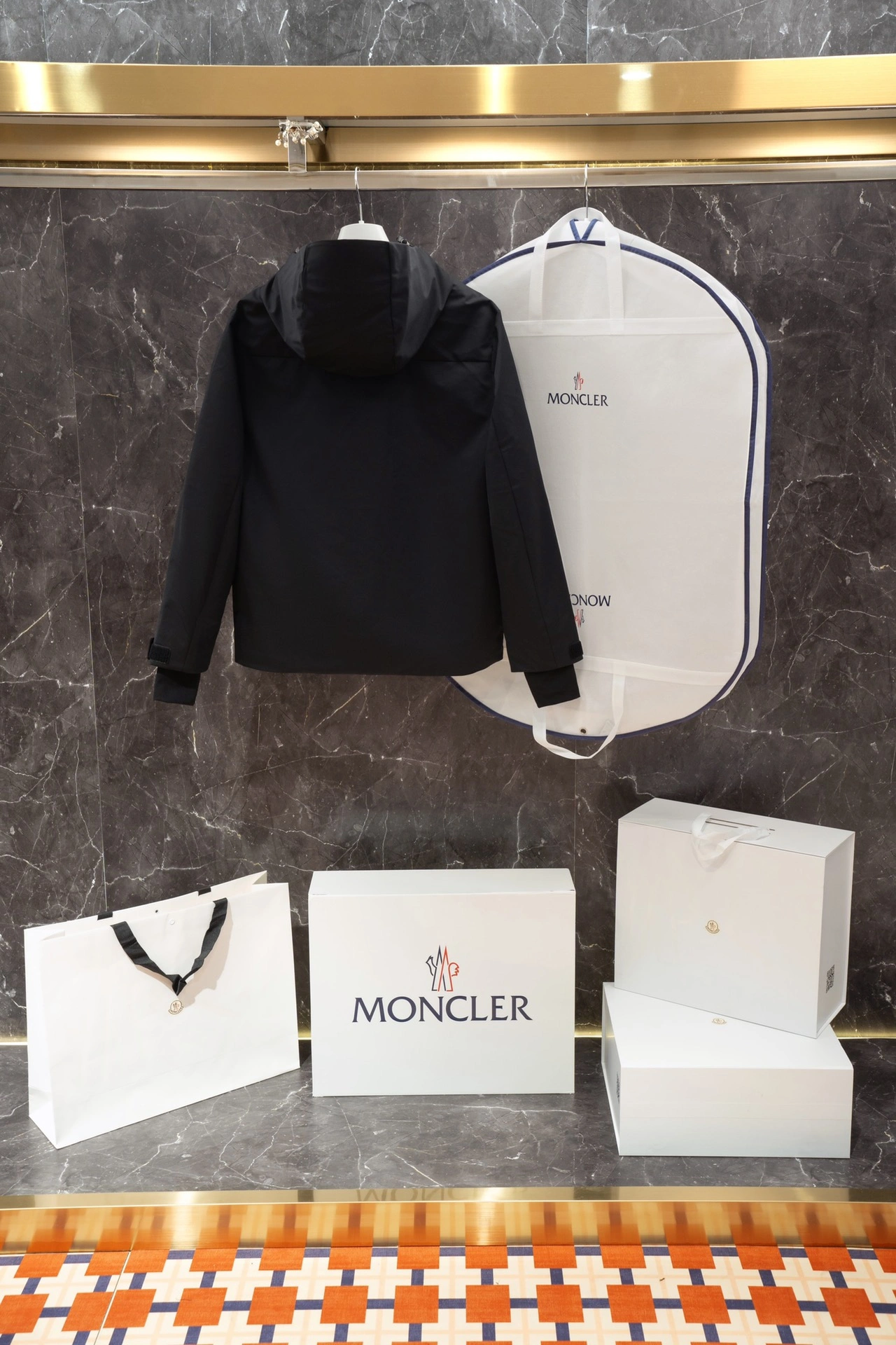 Moncler Down Jackets Chic 145848