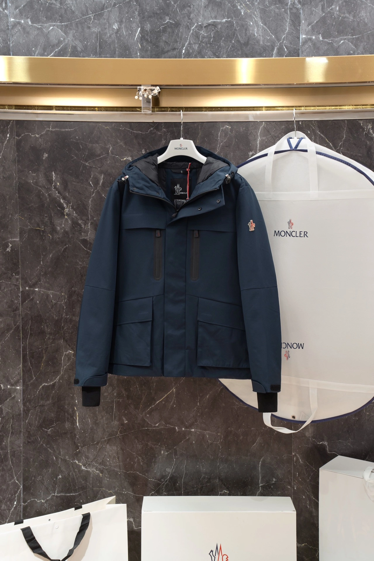 Moncler Down Jackets Fashionable 145843