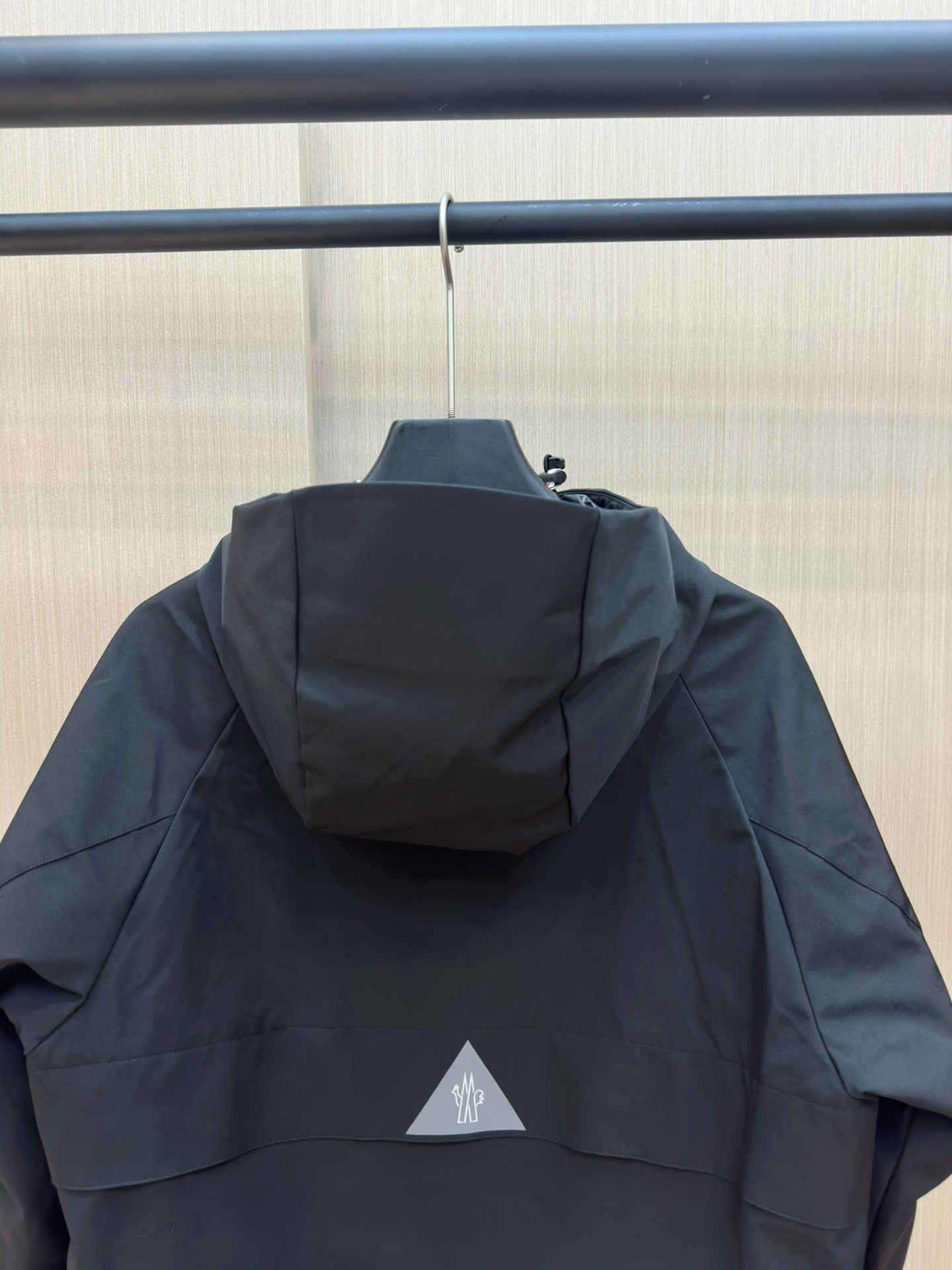 Moncler Down Jackets Classic 145829