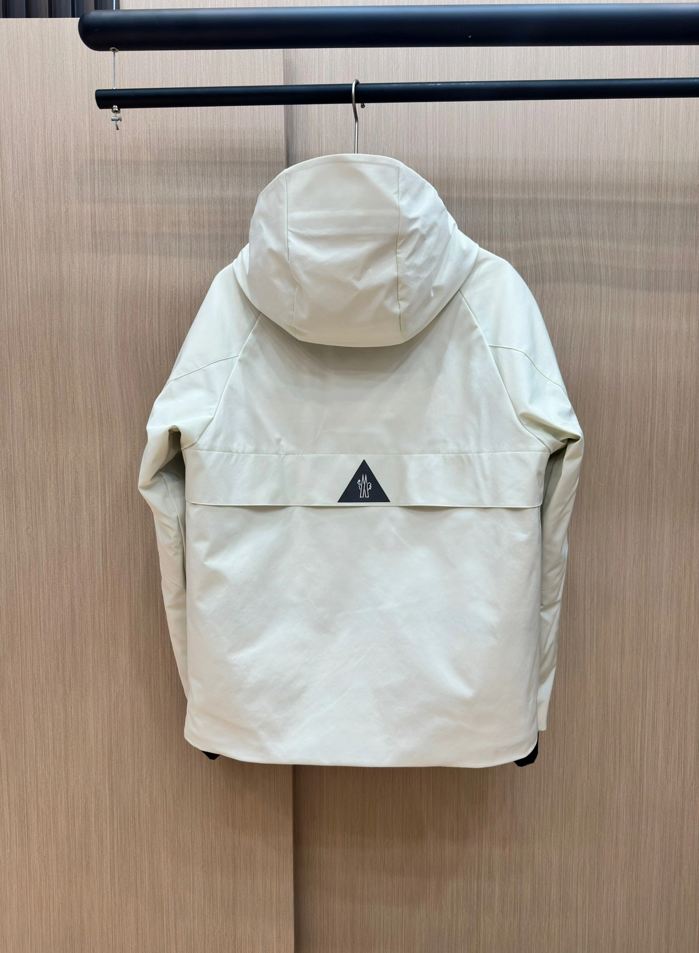 Casual Moncler Down Jackets 145831