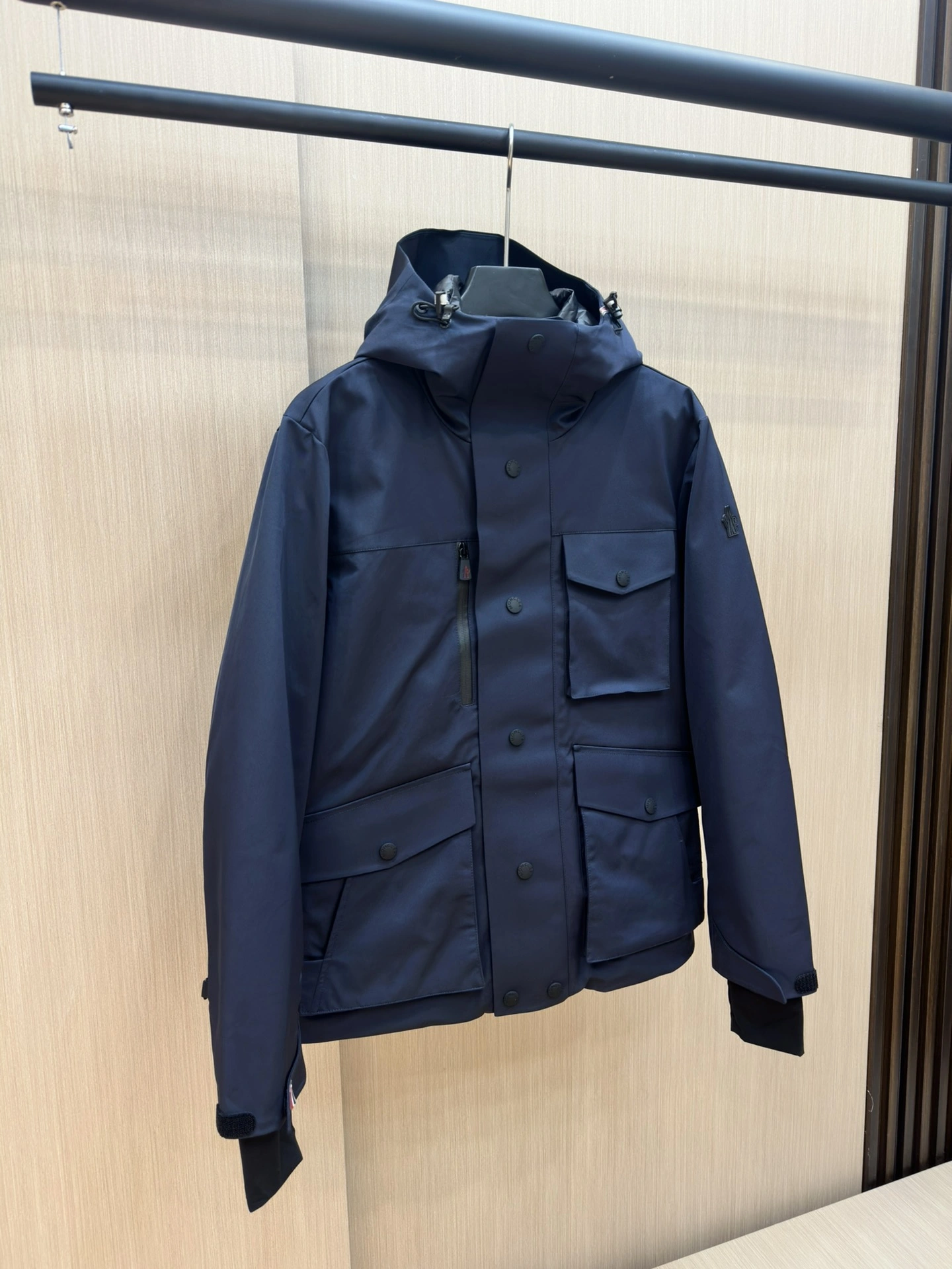 Moncler Down Jackets Versatile 145824