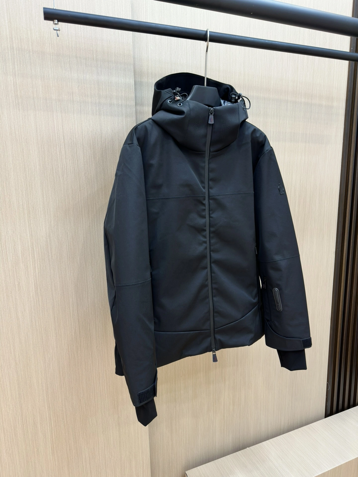 Moncler Down Jackets Efficient 145832