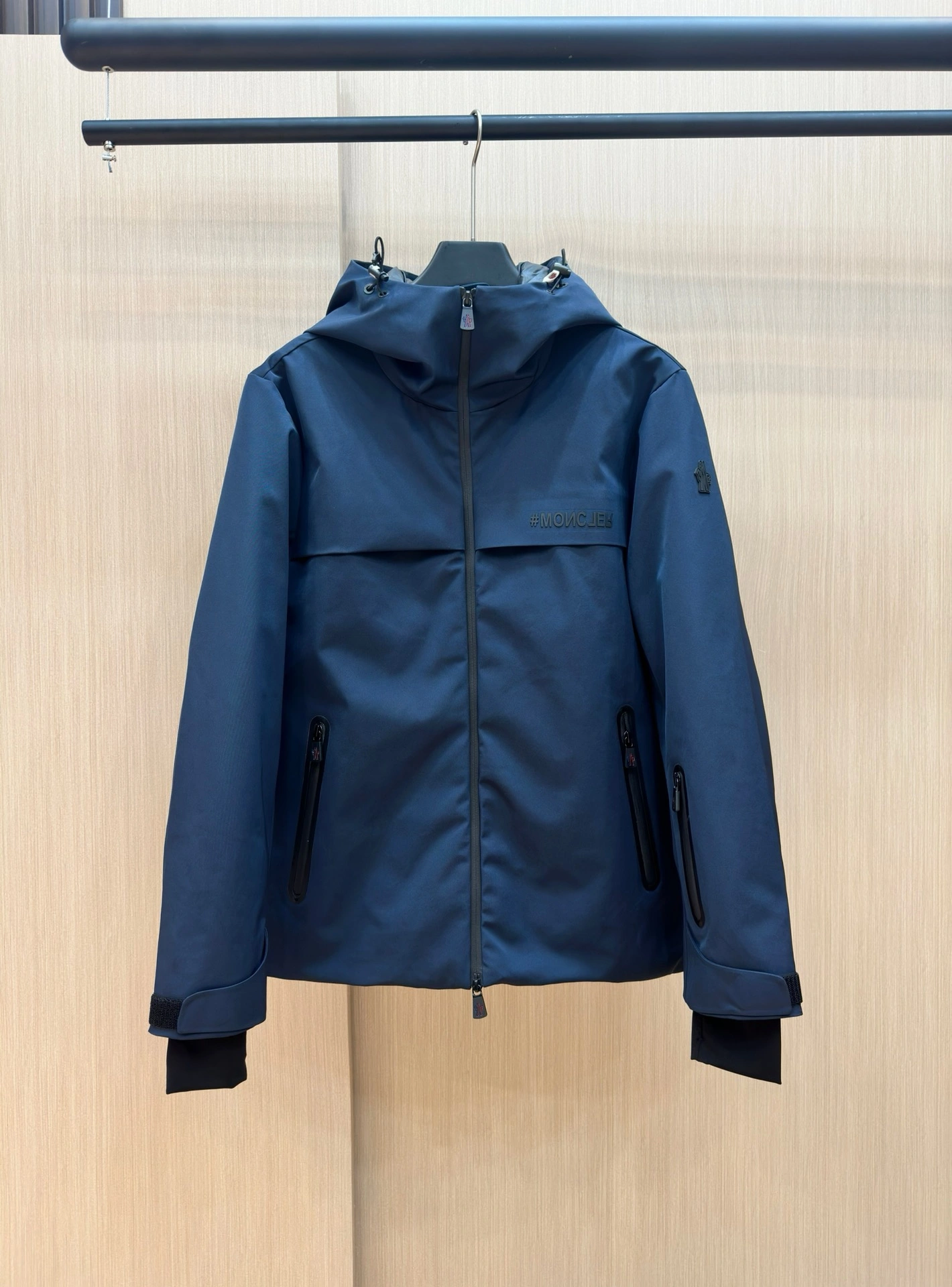 ZipUp Moncler Down Jackets 145821