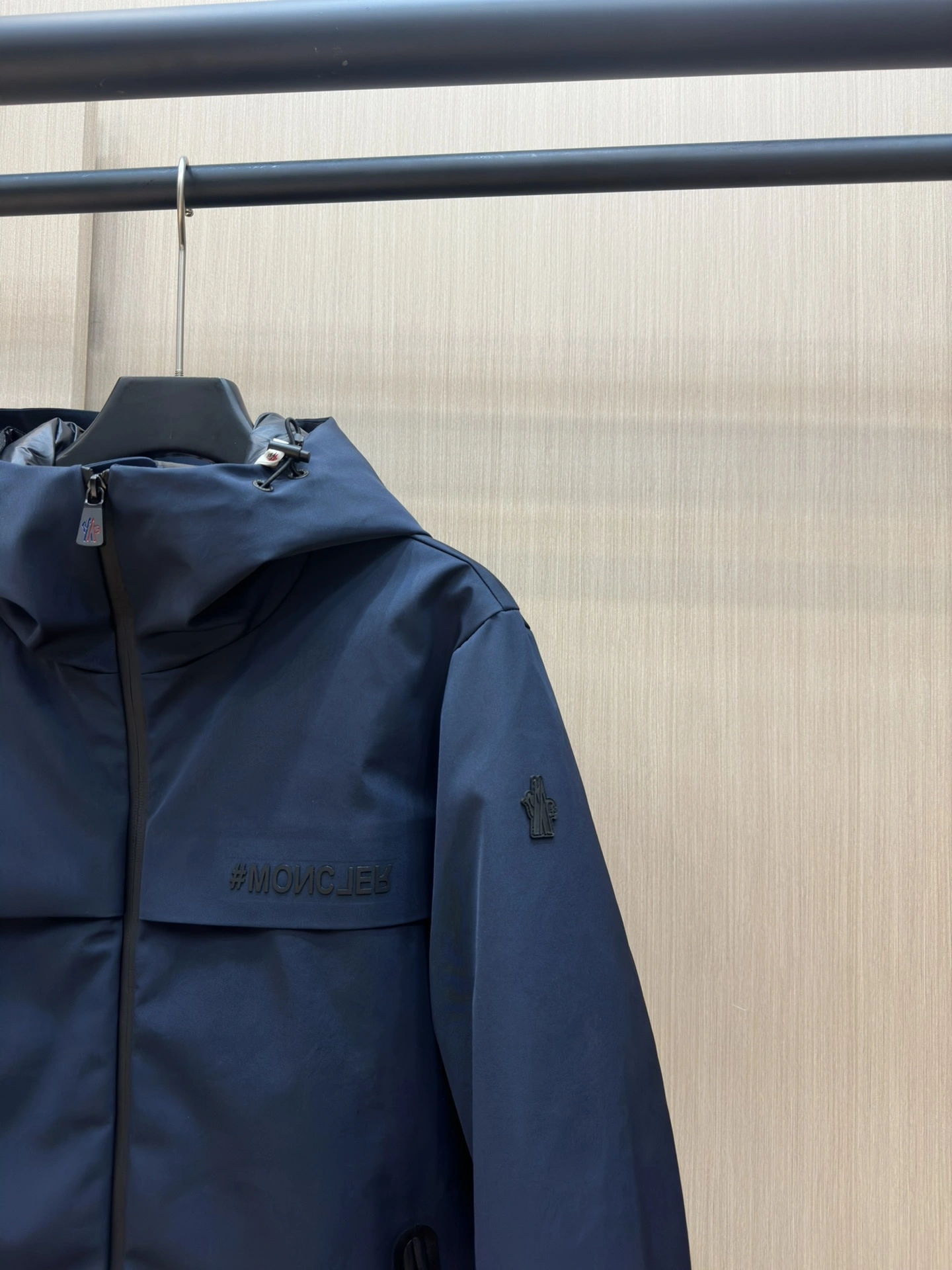 ZipUp Moncler Down Jackets 145821