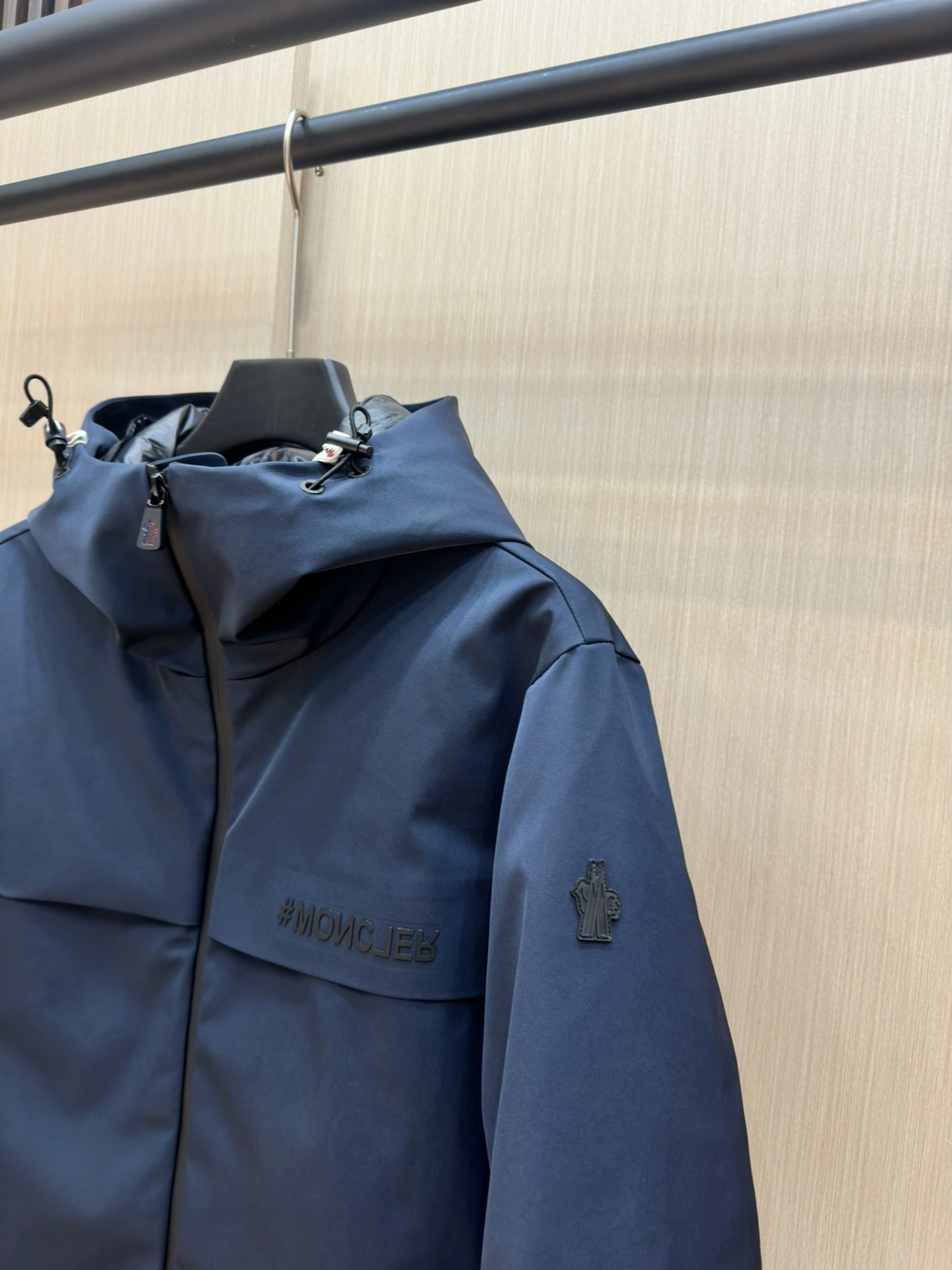 ZipUp Moncler Down Jackets 145821