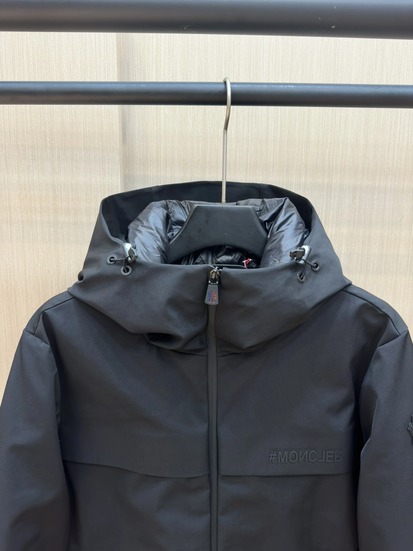 Bold Moncler Down Jackets 145841