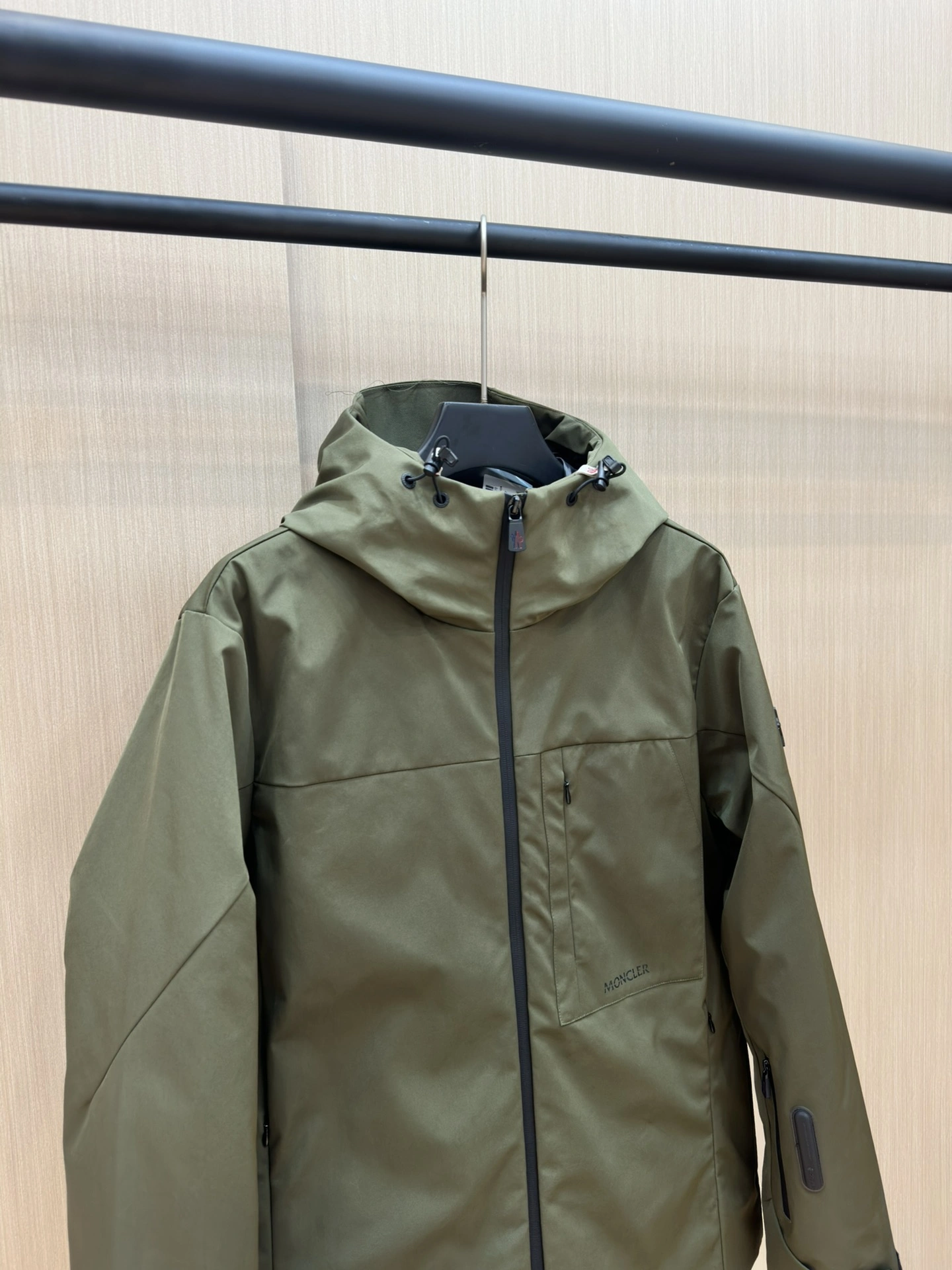 Chic Moncler Down Jackets 145838