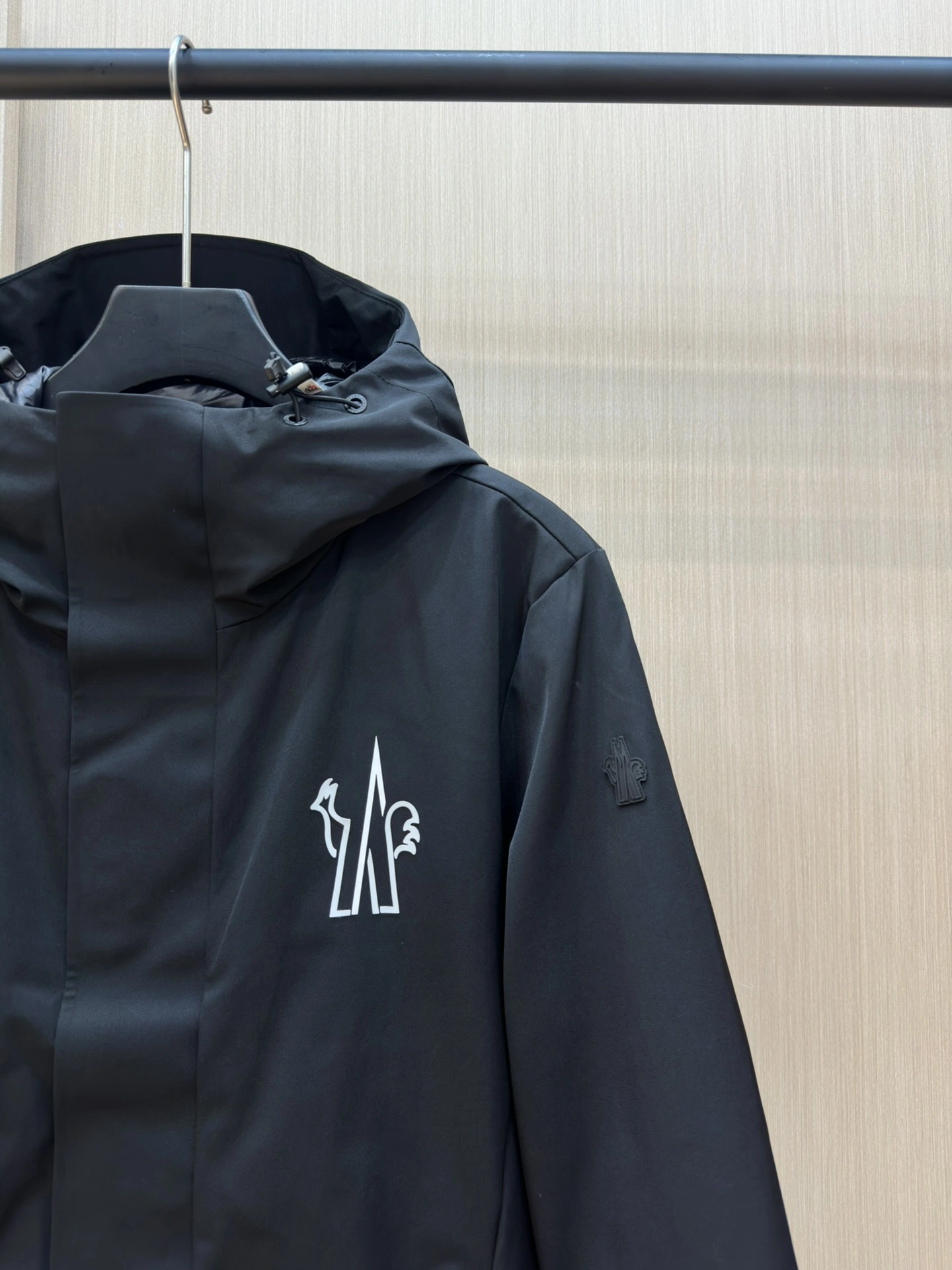 Moncler Down Jackets Bright 145823
