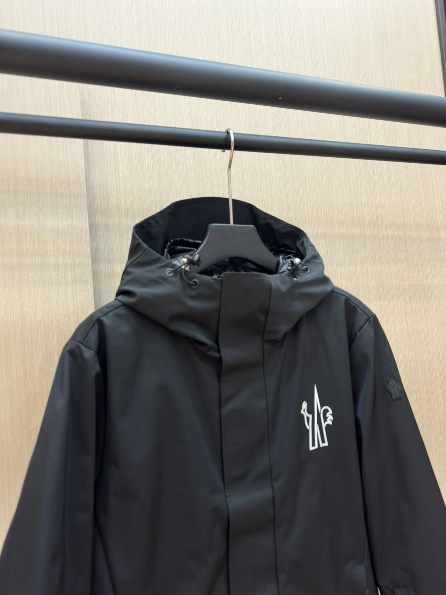 Moncler Down Jackets Bright 145823