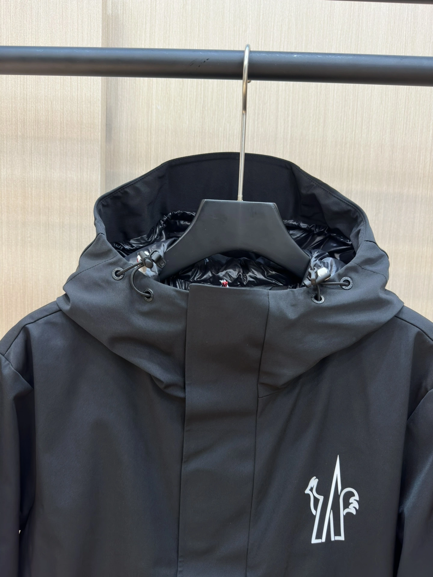 Moncler Down Jackets Bright 145823