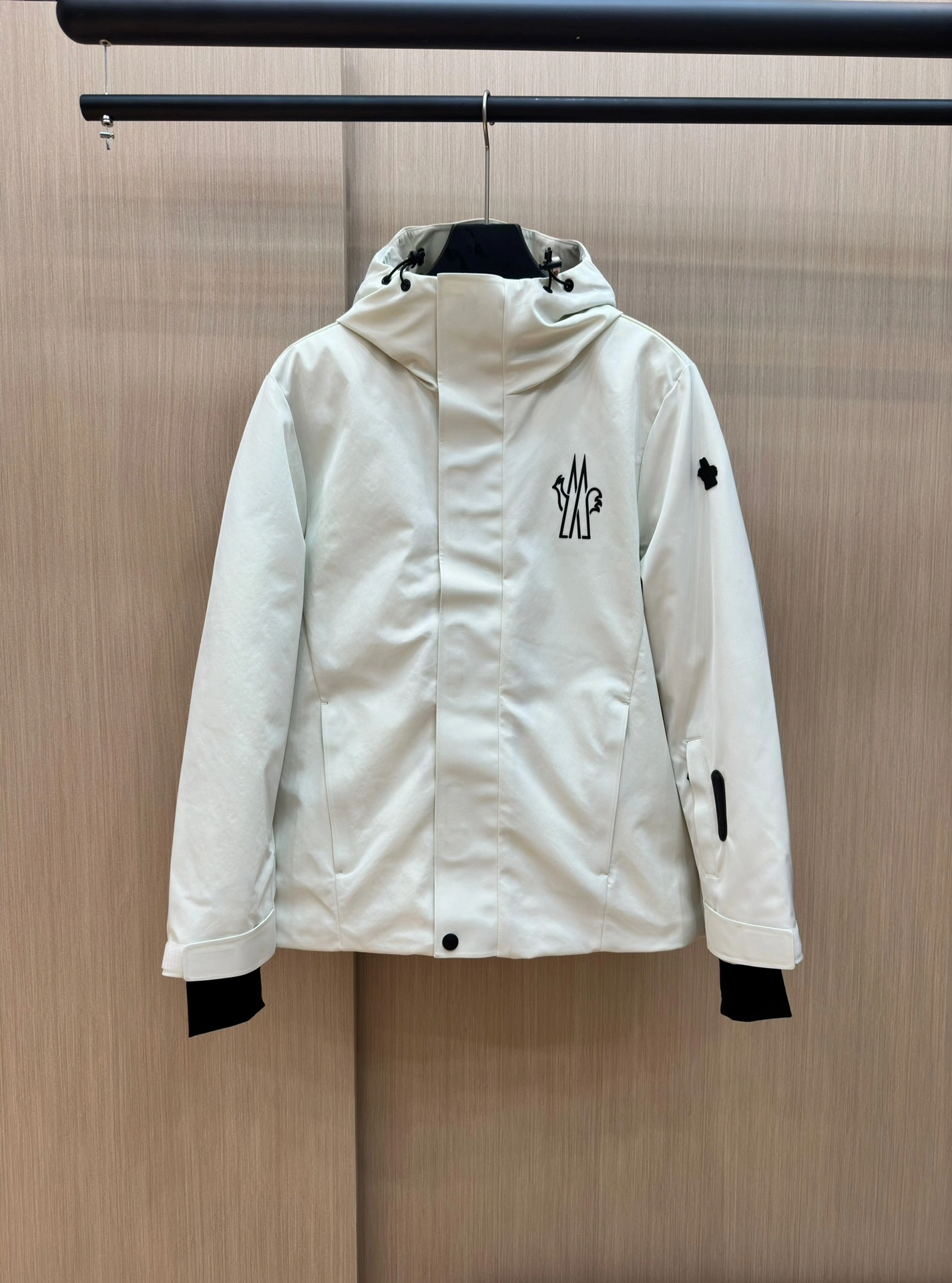 Moncler Down Jackets Unisex 145830