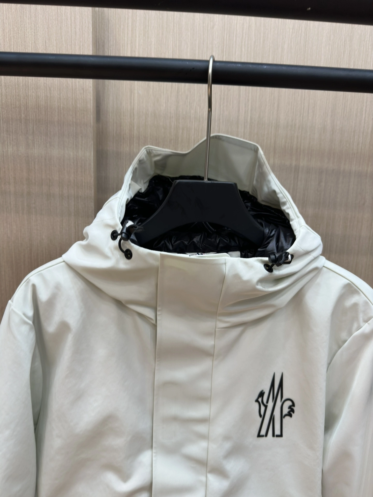 Moncler Down Jackets Unisex 145830