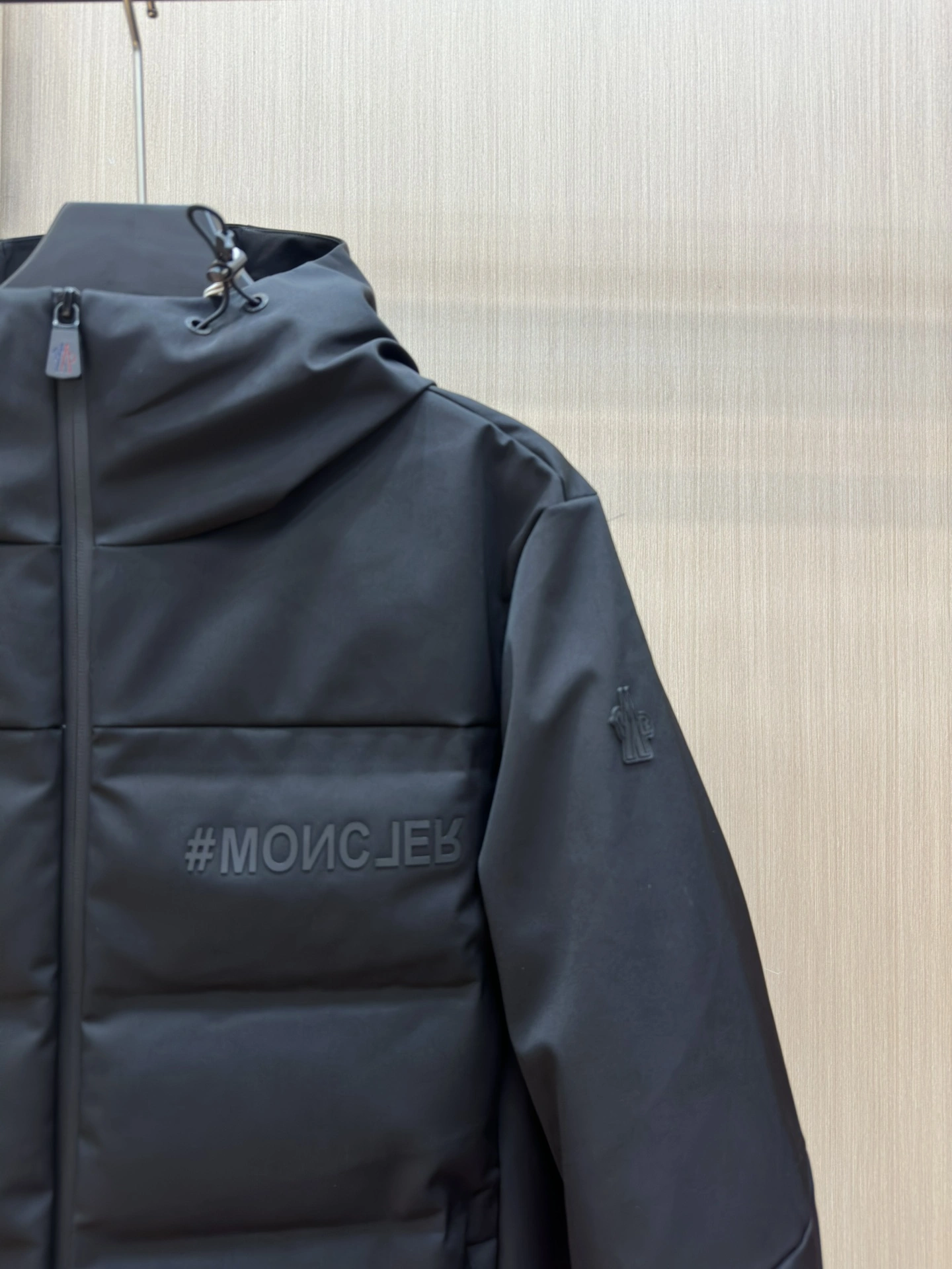 Moncler Down Jackets Stylish 145834